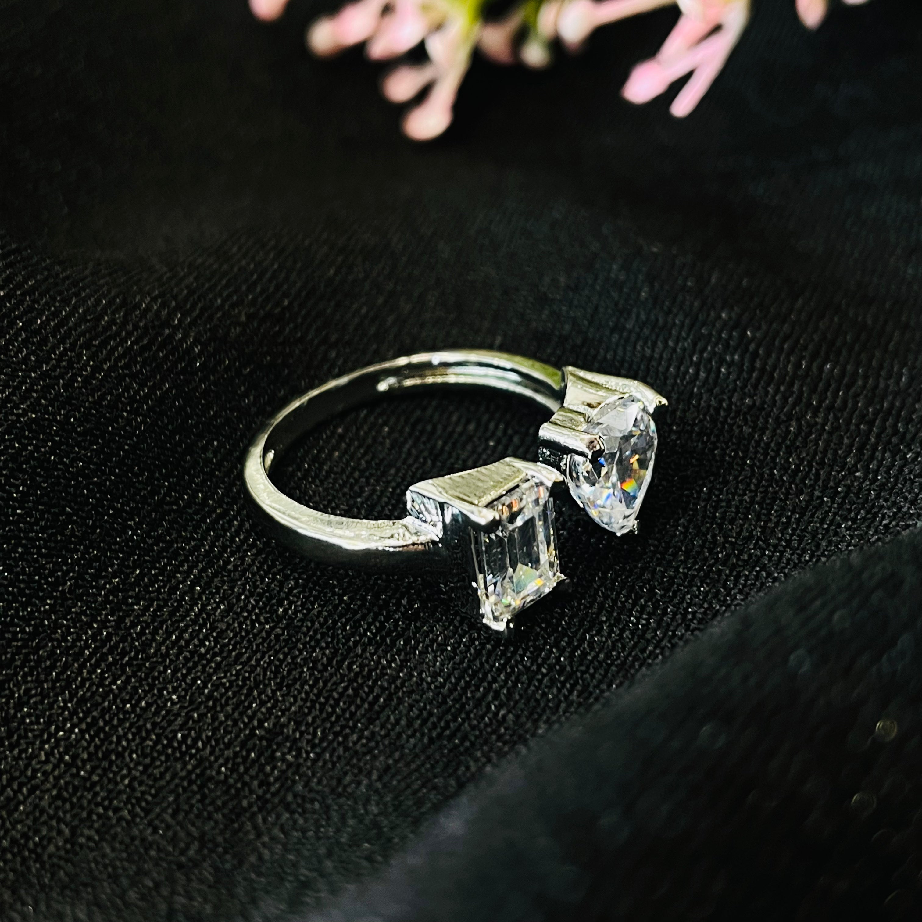 Ad freya heart ring