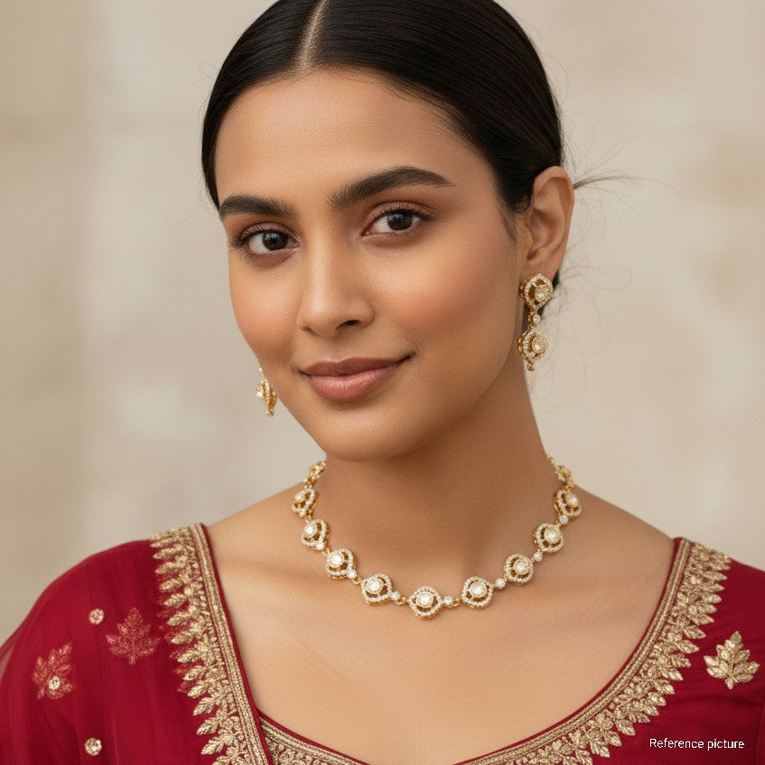 Nayaab Hansika Neckpiece