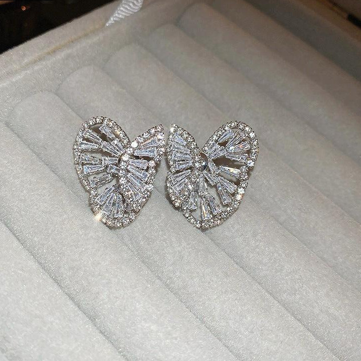 Layla 2-in-1 Detachable Studs