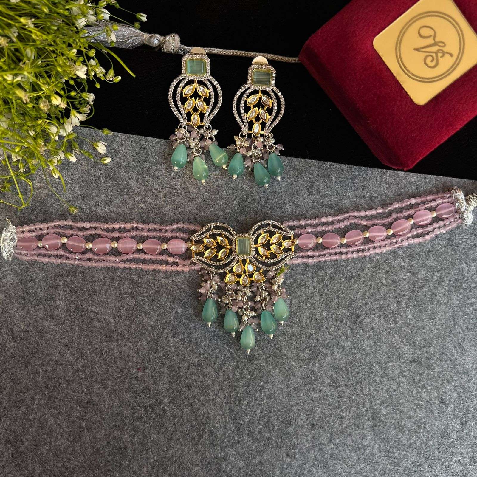 Nayaab Madhuri Neckpiece Velvet box by Shweta