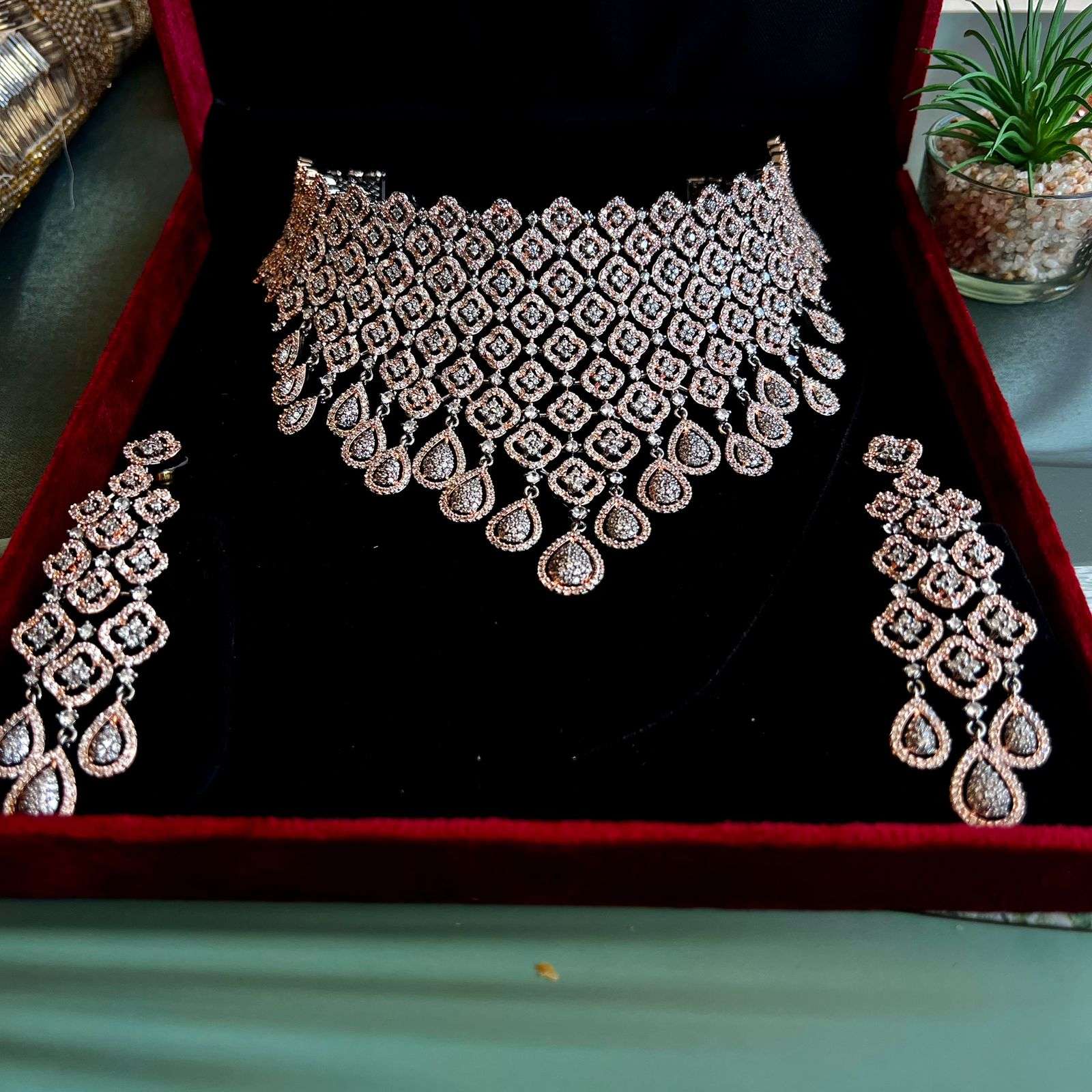 AD Neckpiece Kritika’s Statement