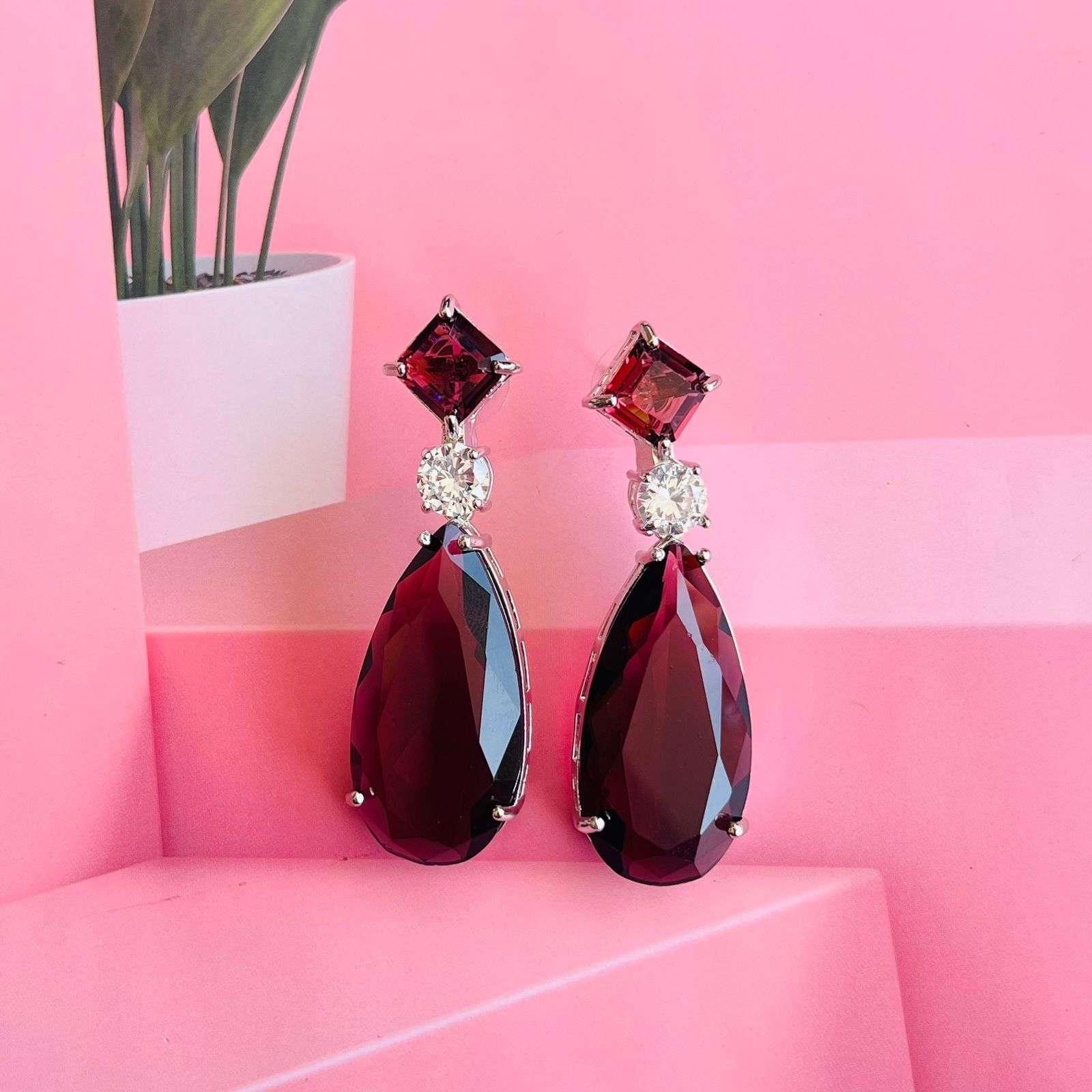 layla lily earrings velvet box by shweta