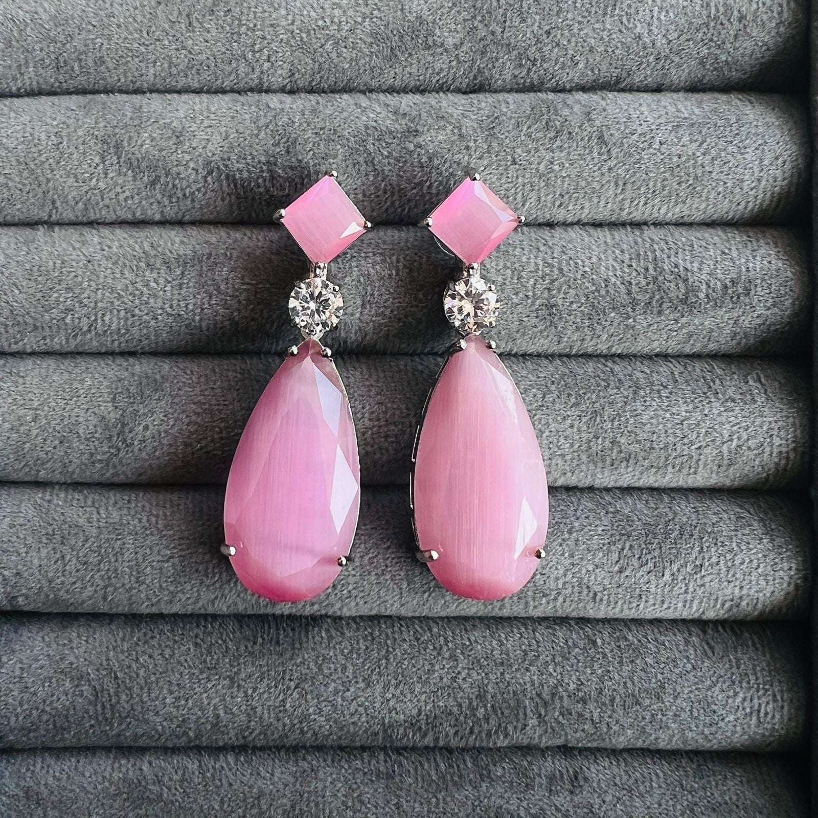 layla lily earrings velvet box by shweta