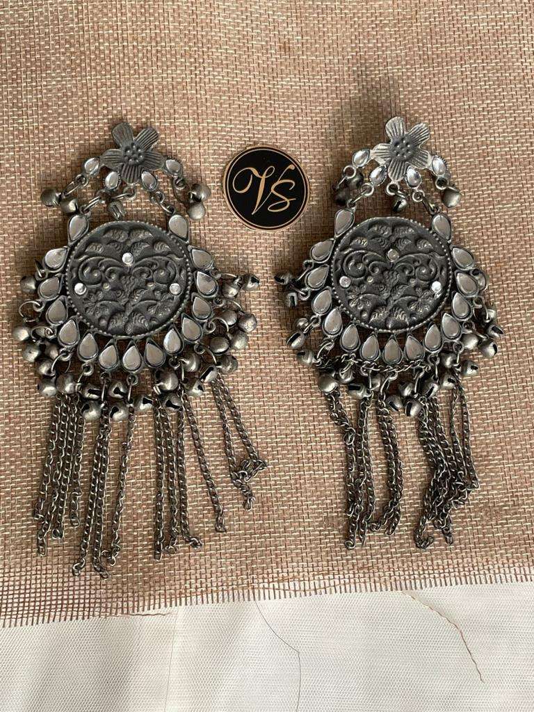 Inara Earrings 2