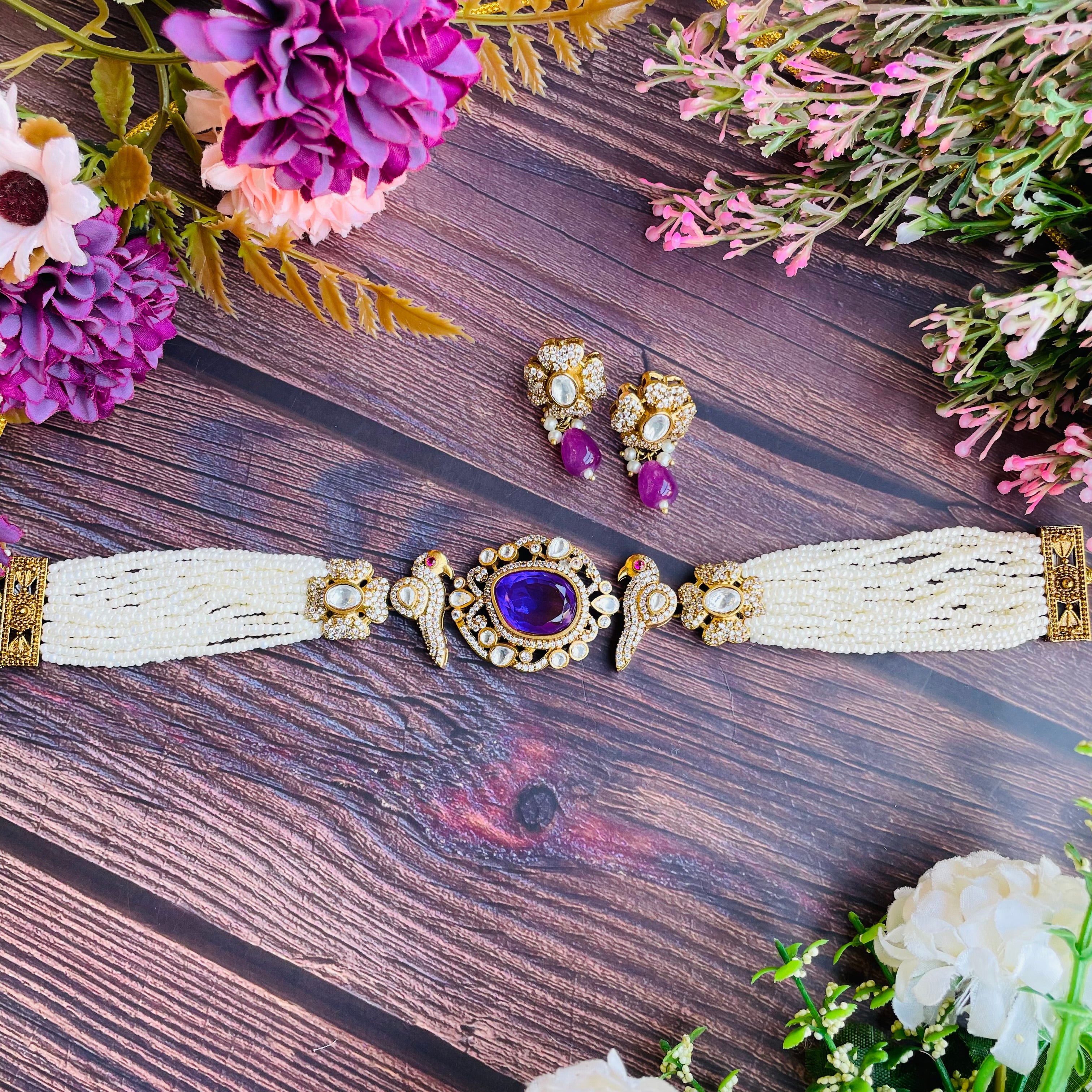 Nayaab Kiara Choker