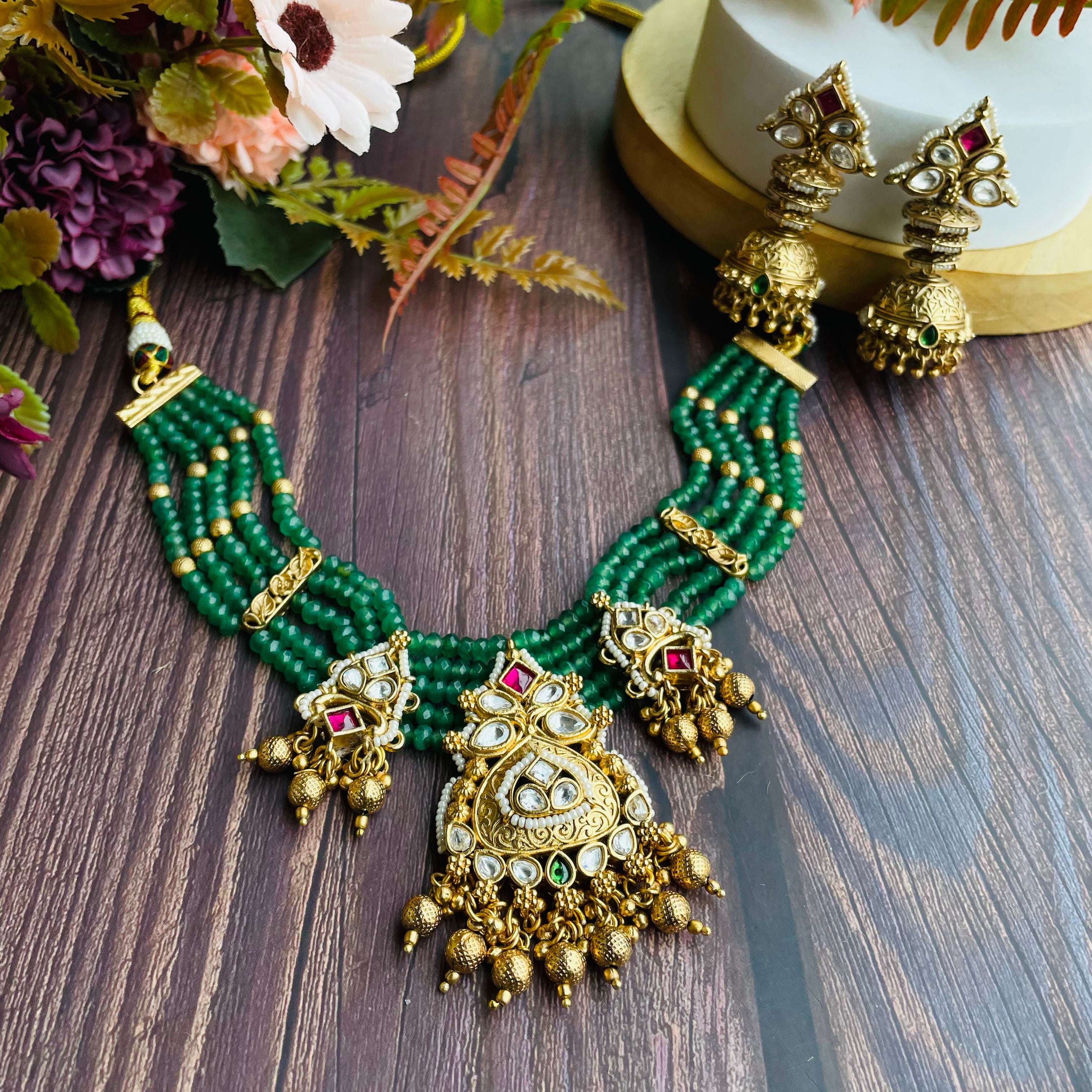 Nayaab Vina Neckpiece