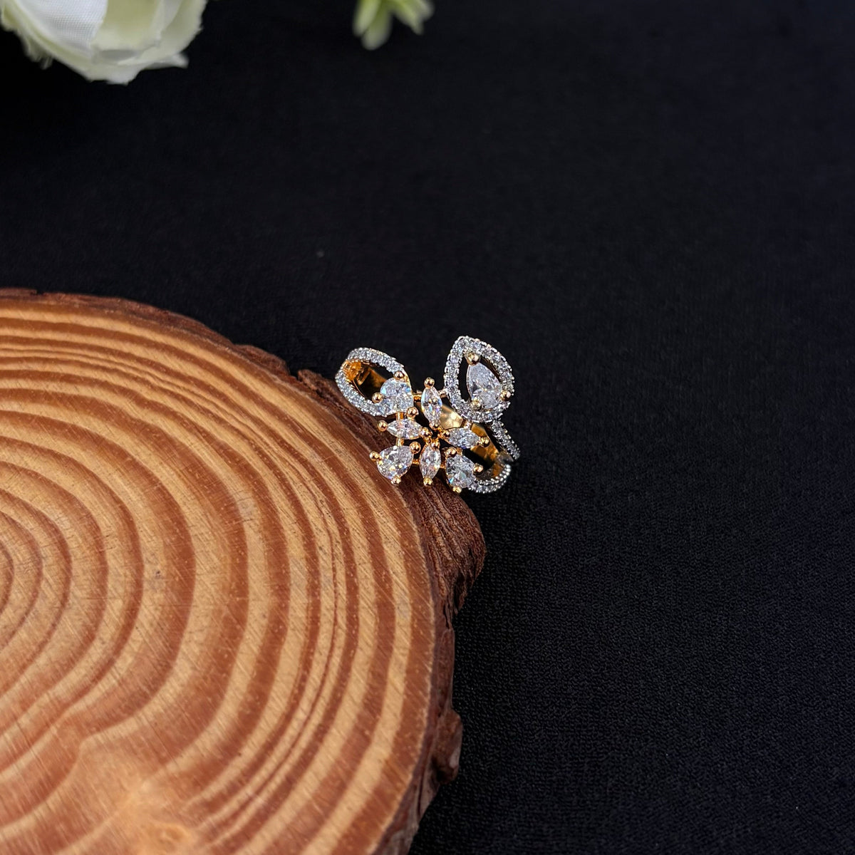 Aarini Ring