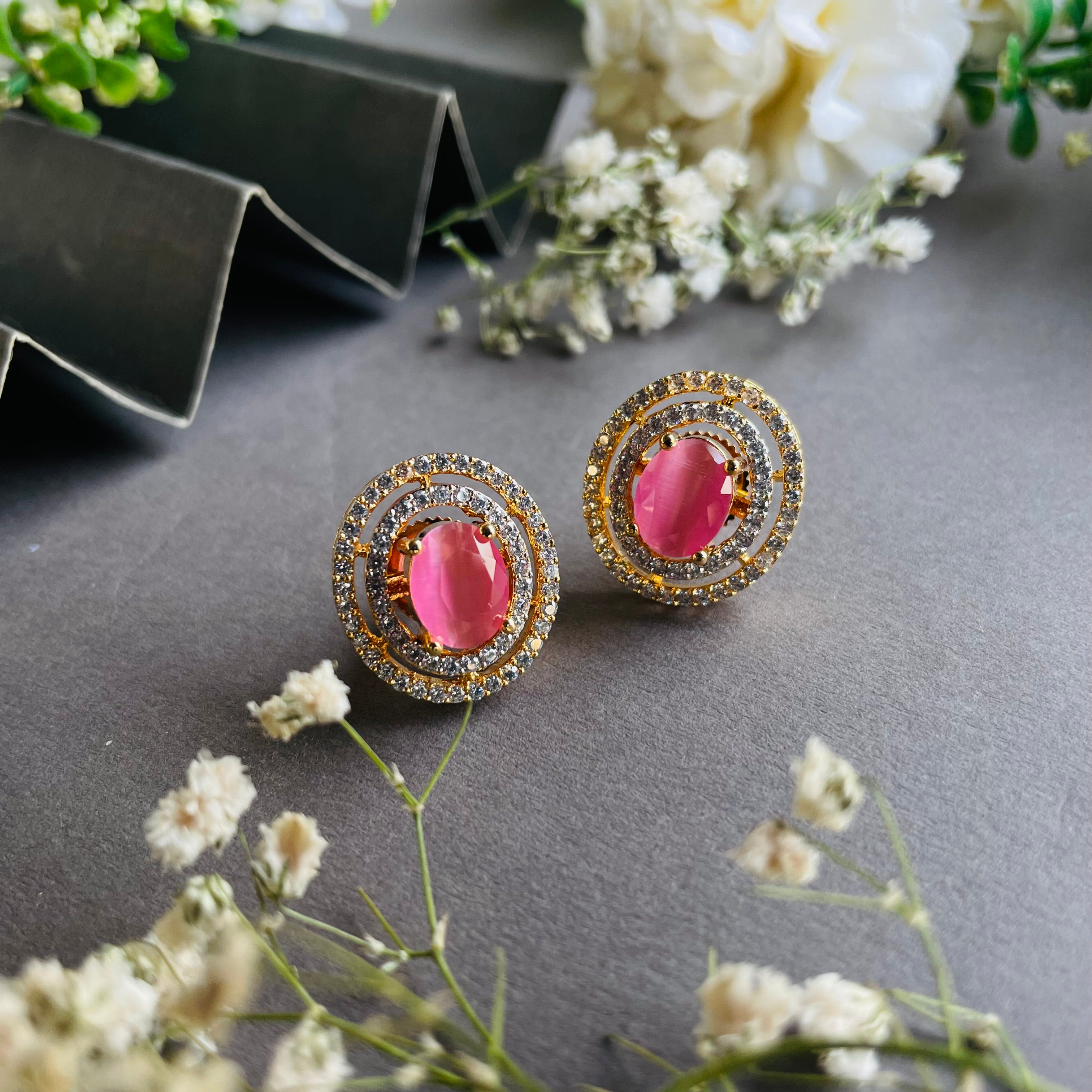 Ad Elaine studs colour changeable