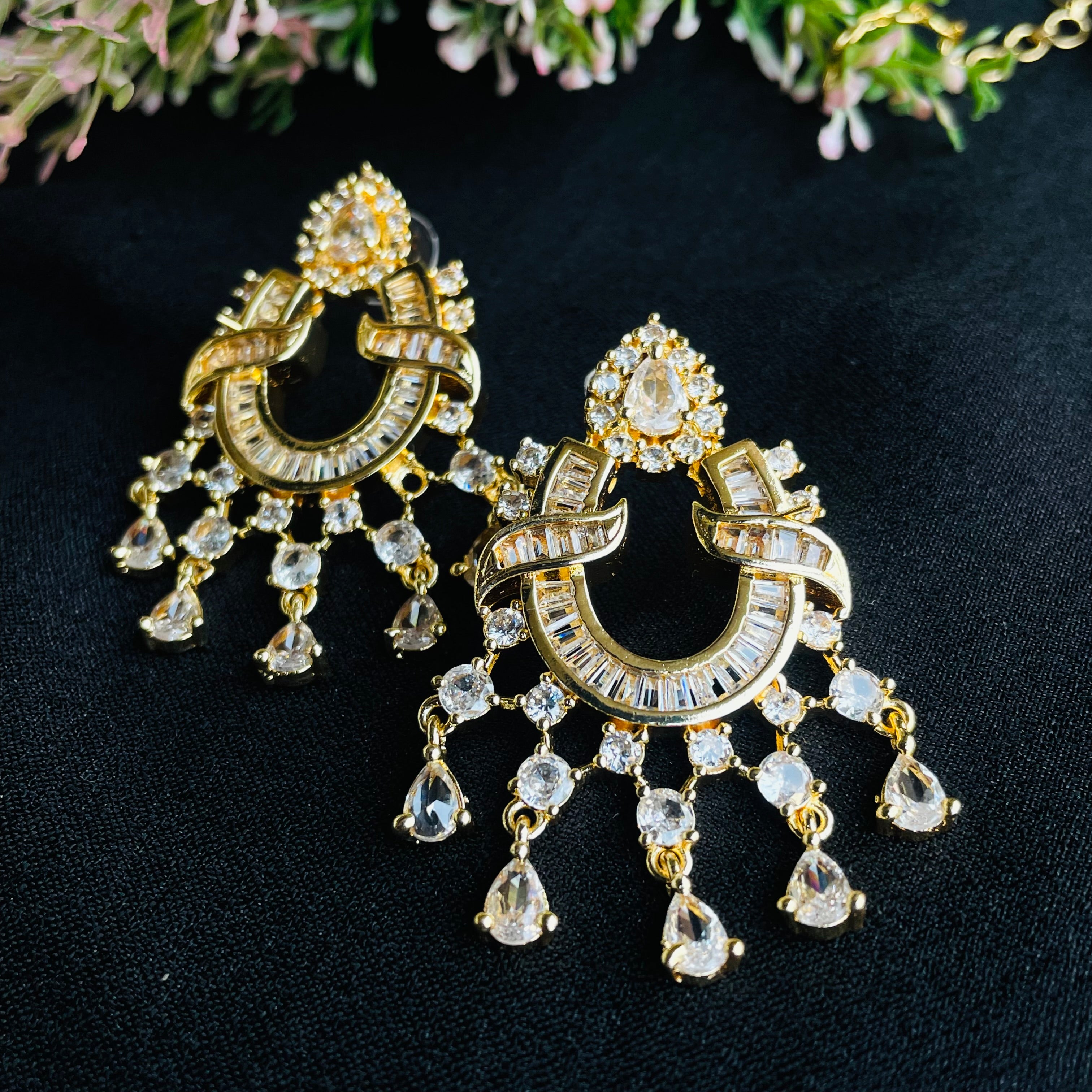 Ad Aaliyah Neckpiece