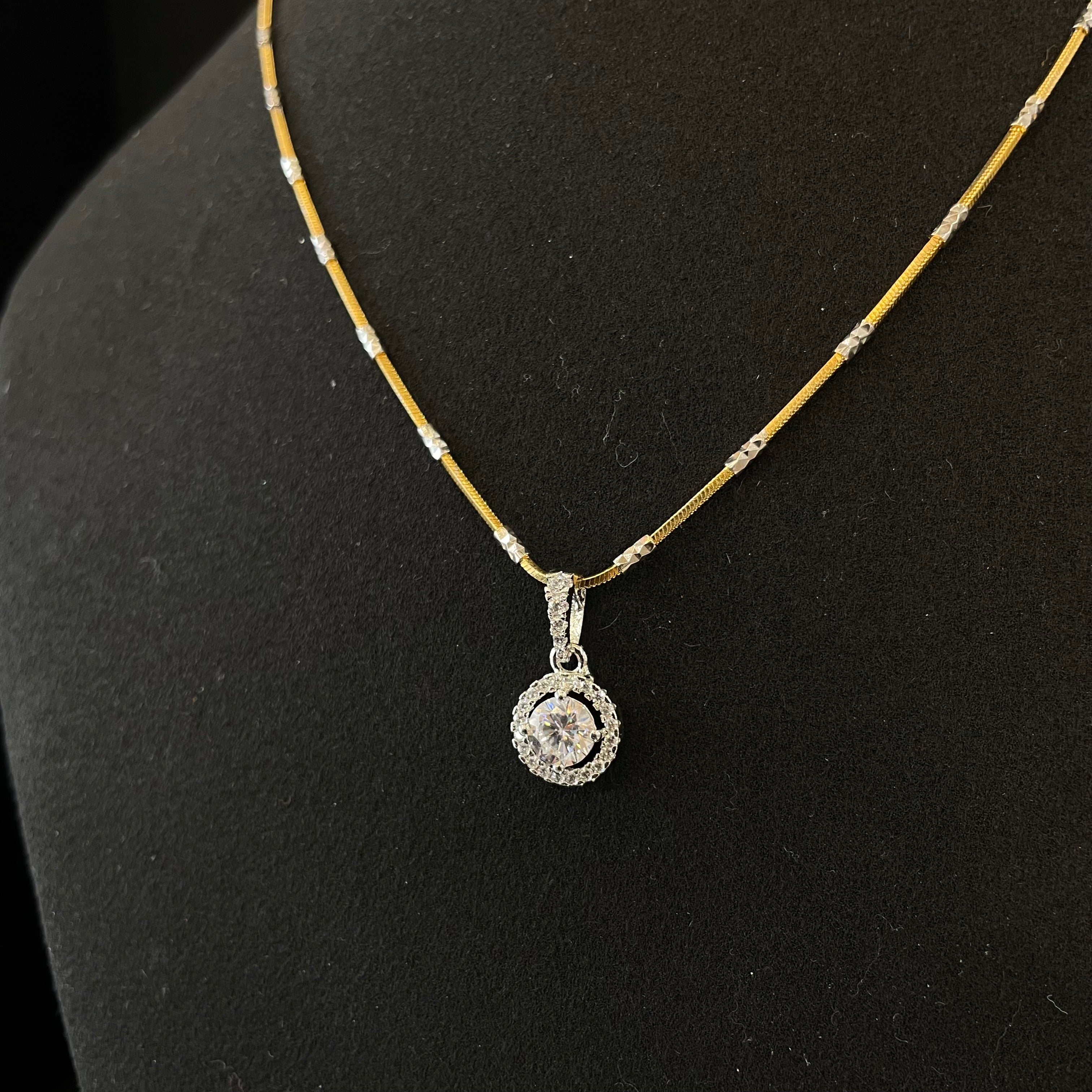 Ad Paridhi pendant set