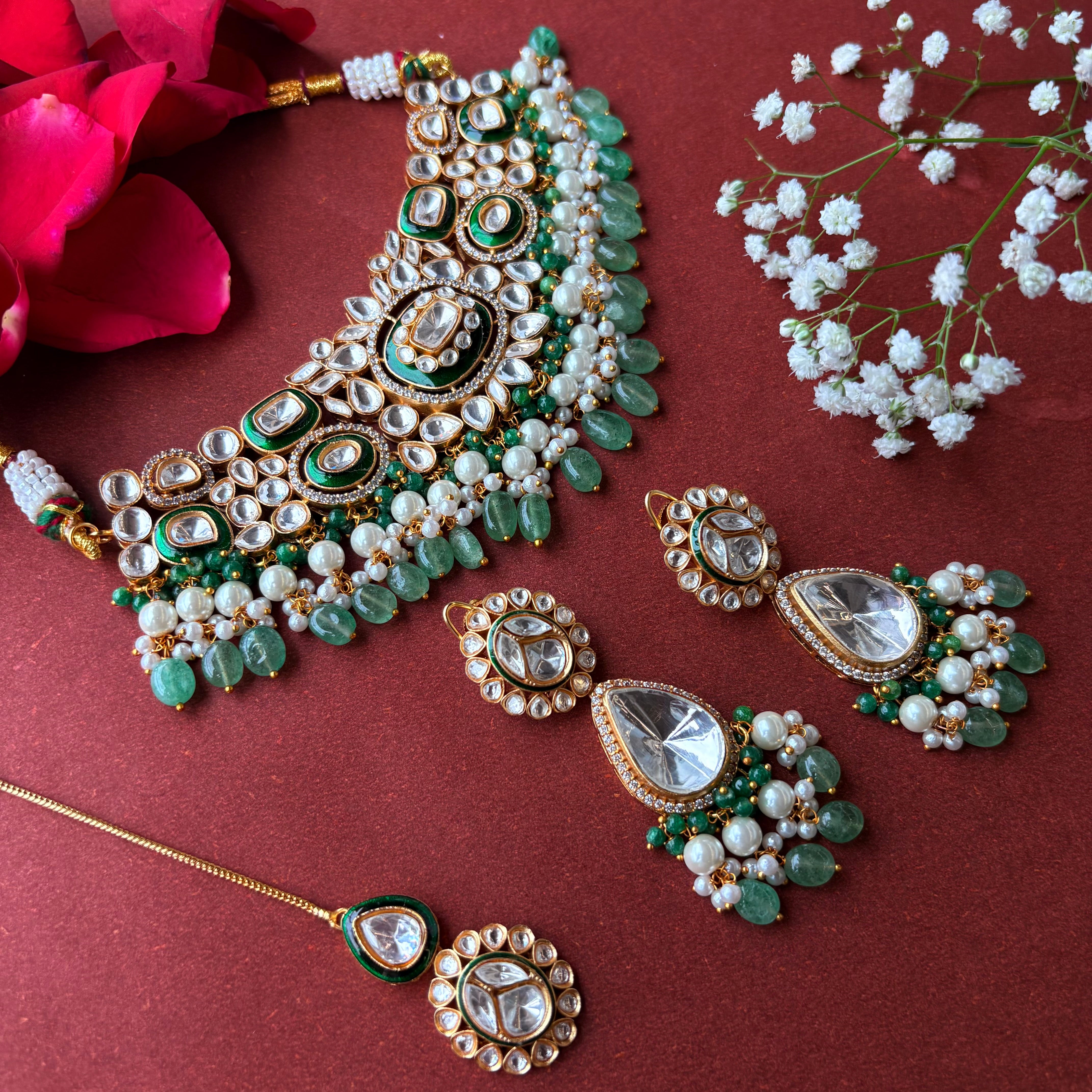 Nayaab Samaira Neckpiece