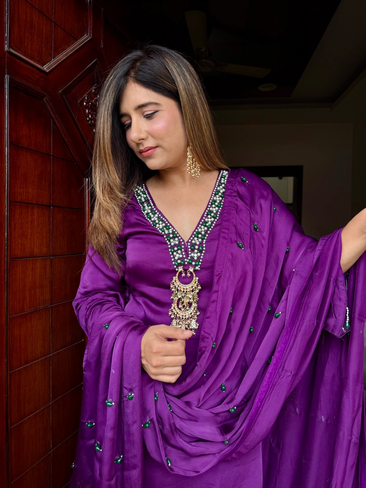 Zareen Suit Set
