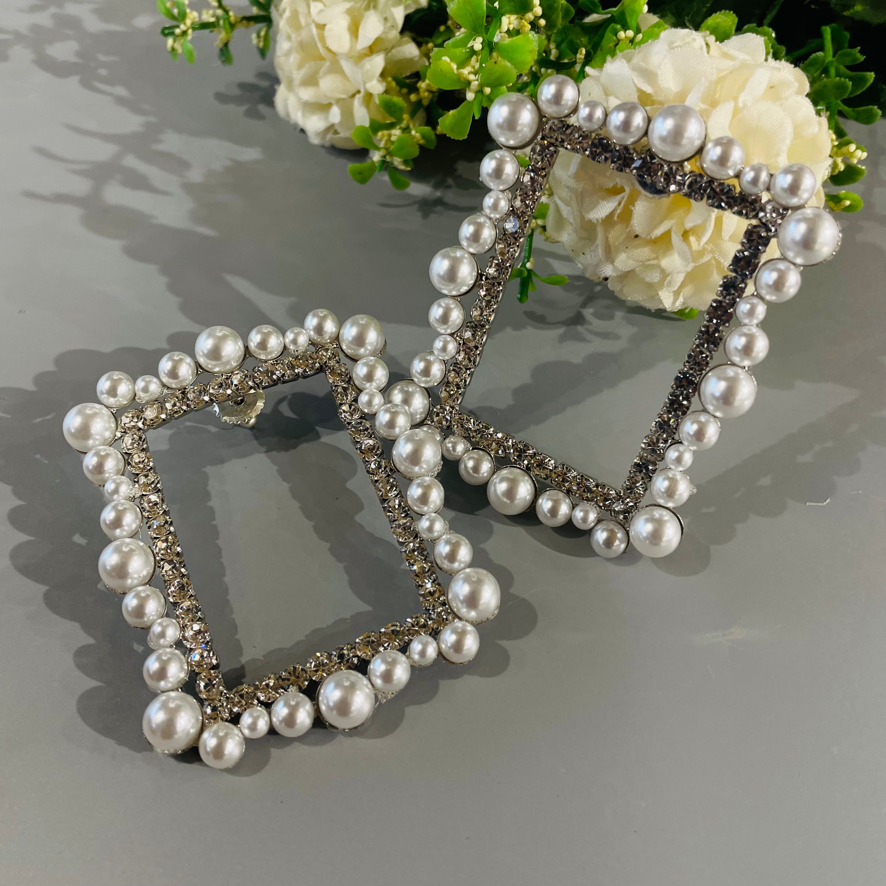 Layla Siya Pearl Earrings