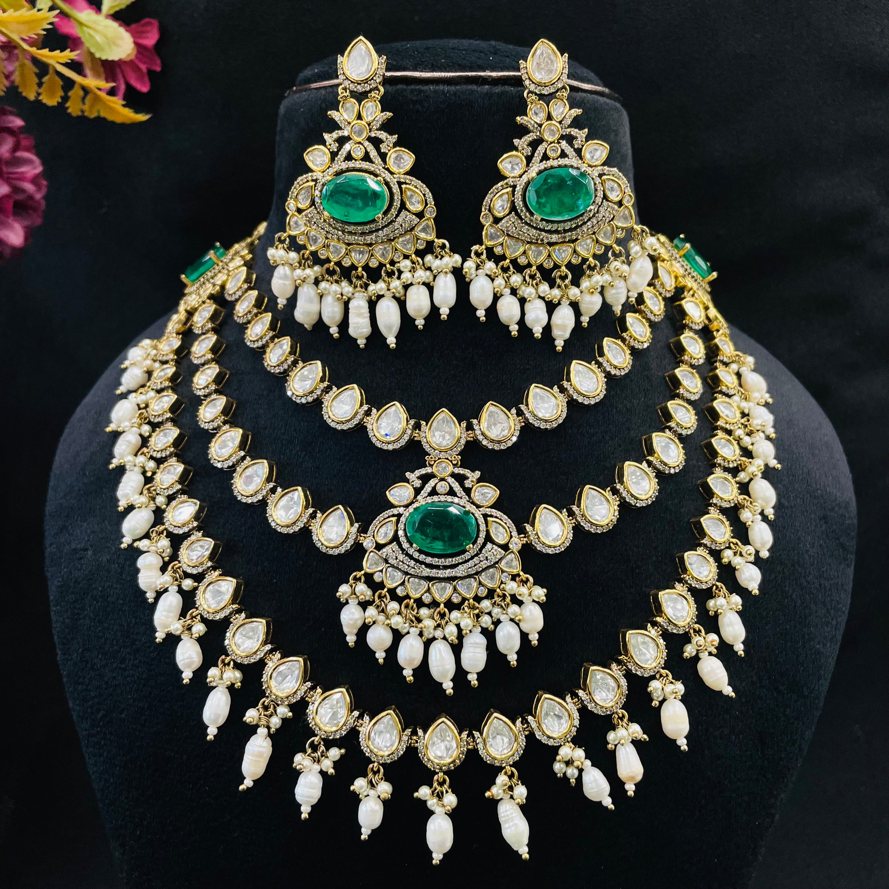 Nayaab maharani layered Neckpiece