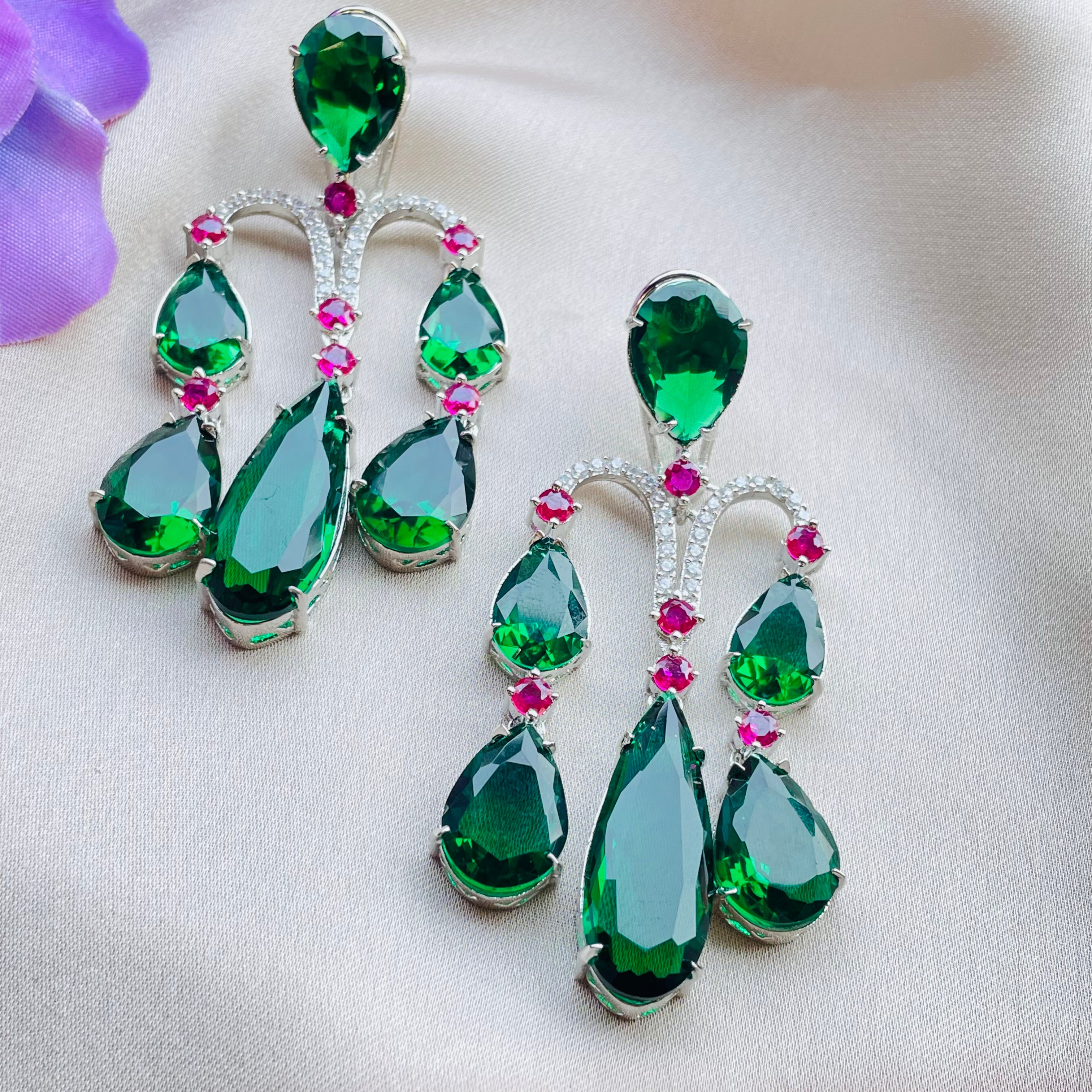Ad Julia earrings-2