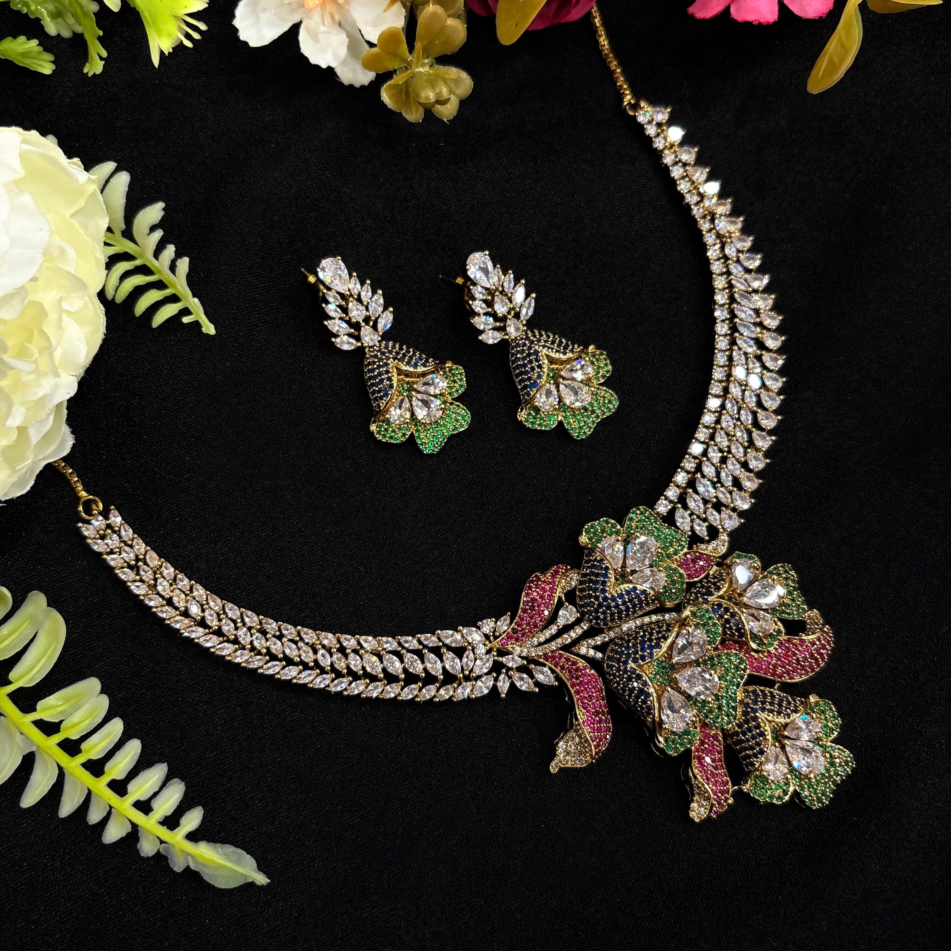 Ad Rhea Neckpiece