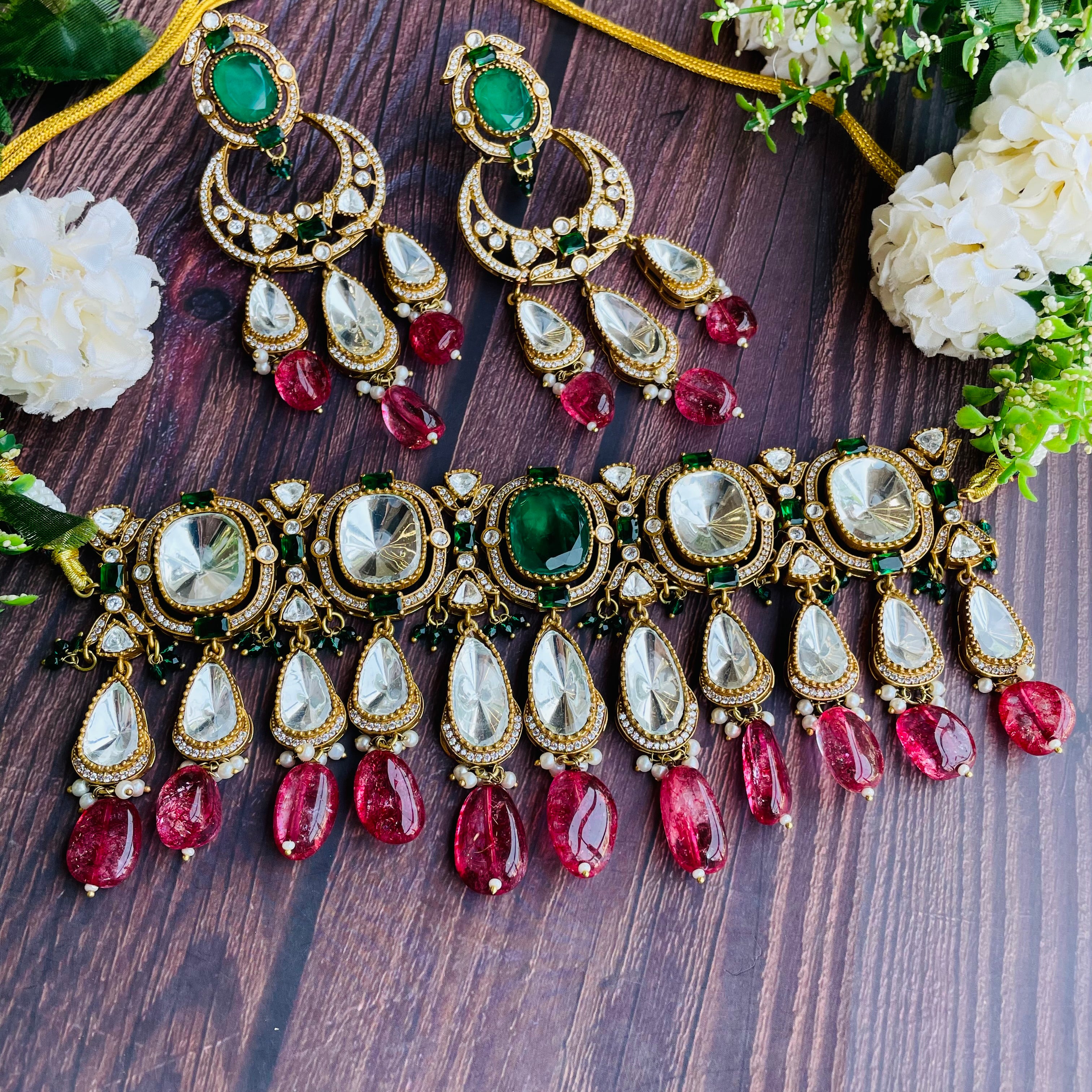 Nayaab Saloni polki choker