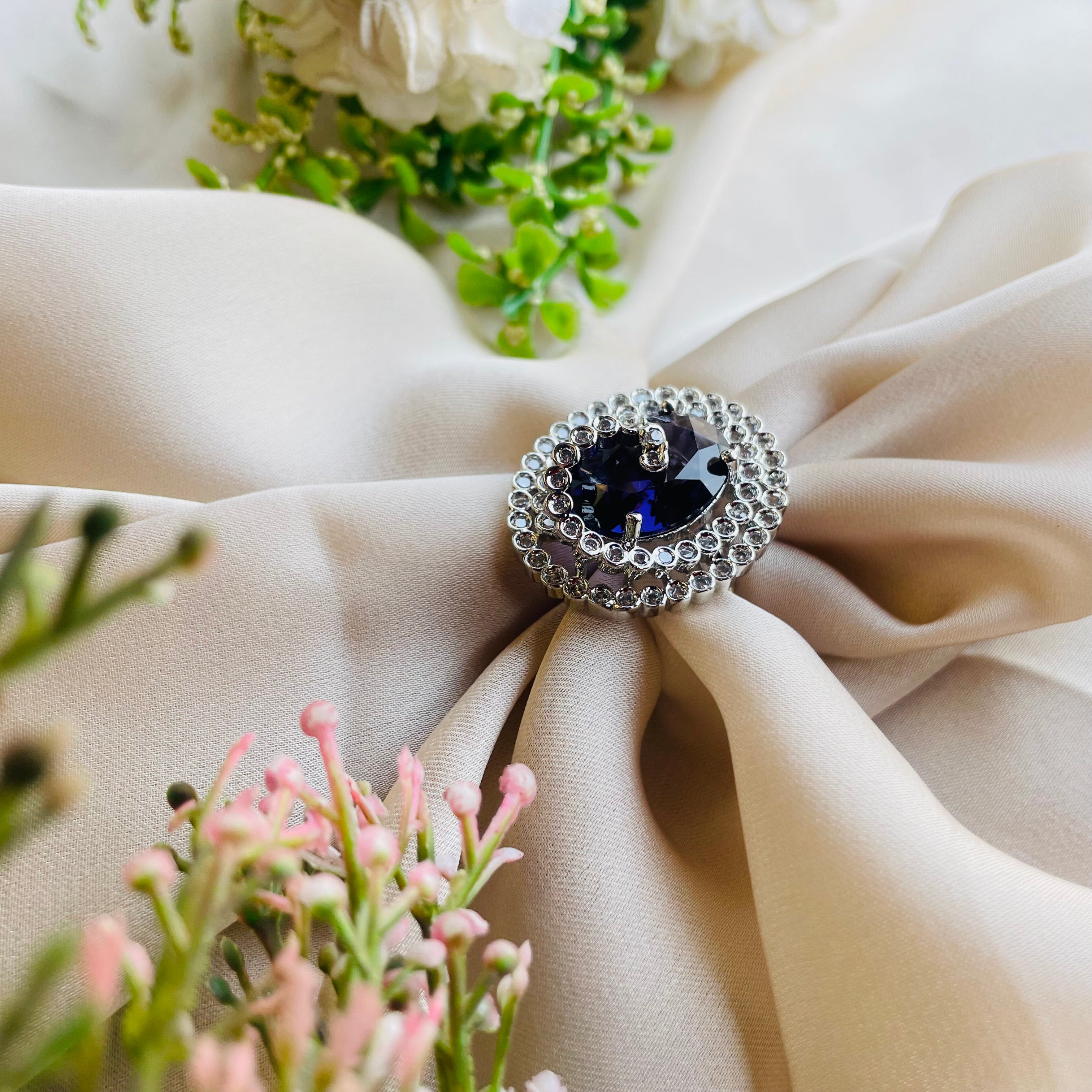 Ad Mary  ring adjustable