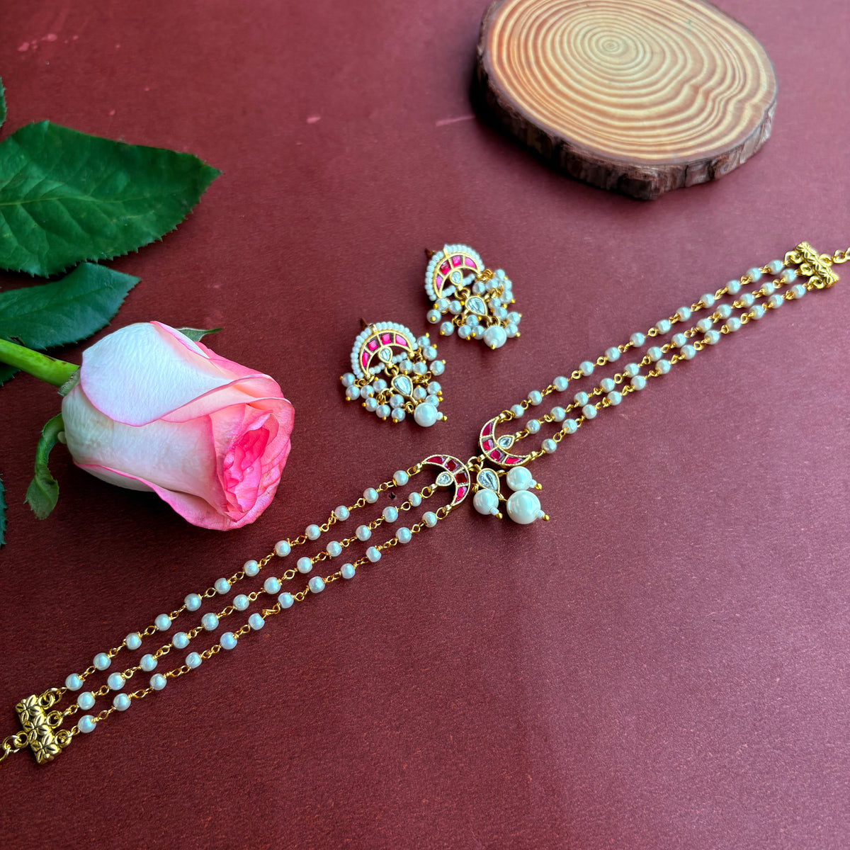 Nayaab Mahika Neckpiece