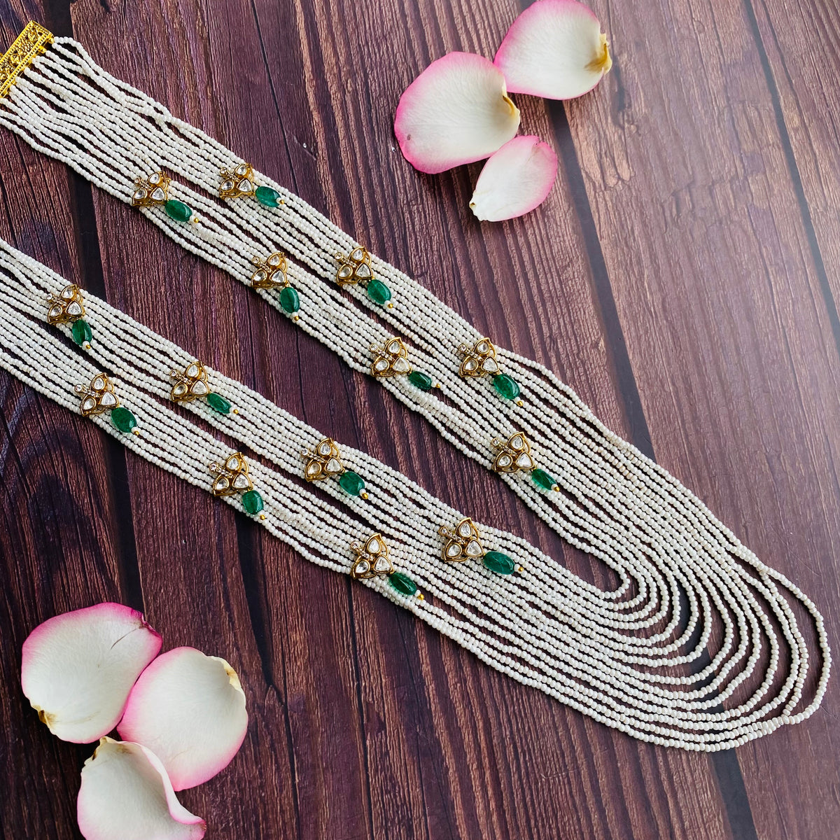 Nayaab Vedika Neckpiece