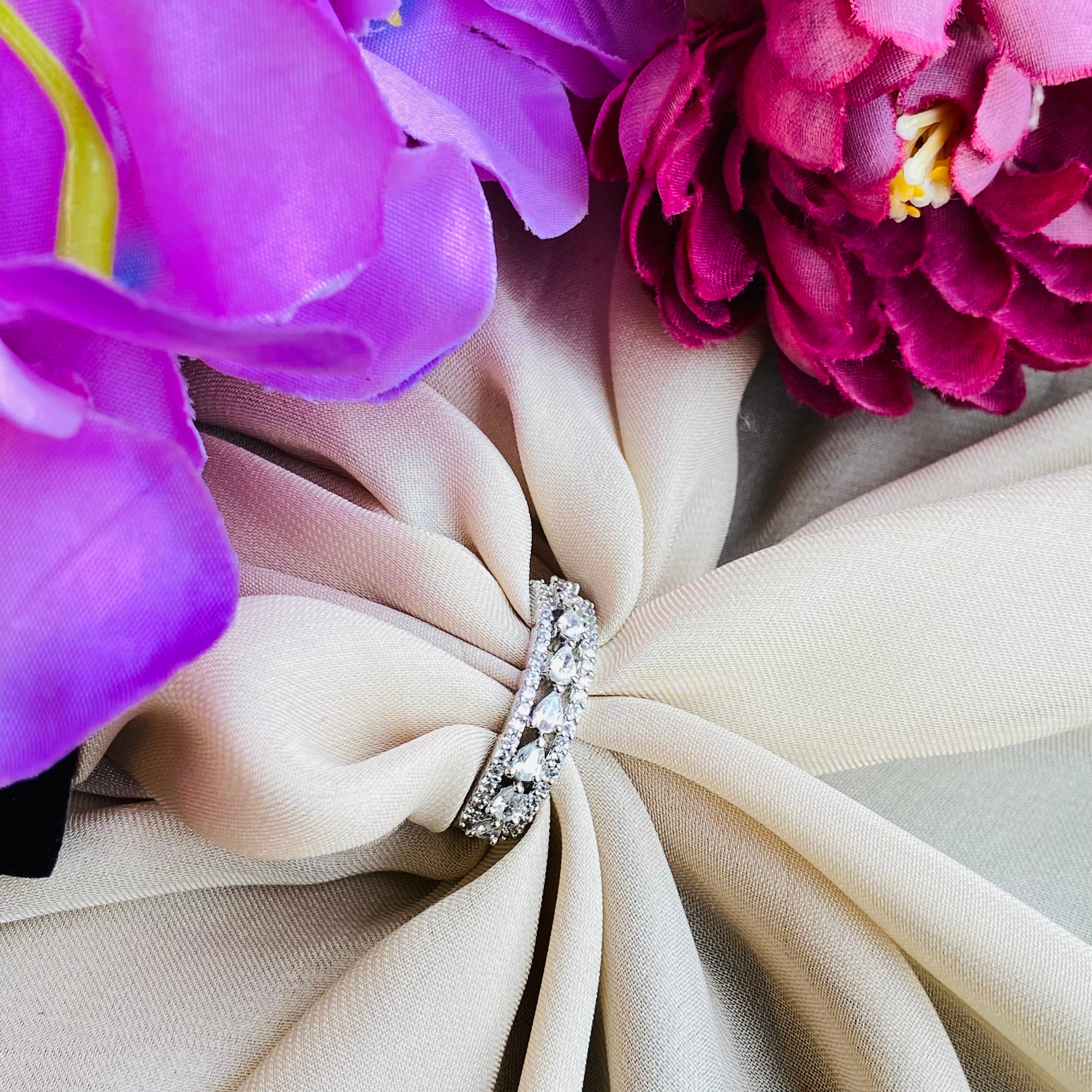 Ad Daphne  ring adjustable