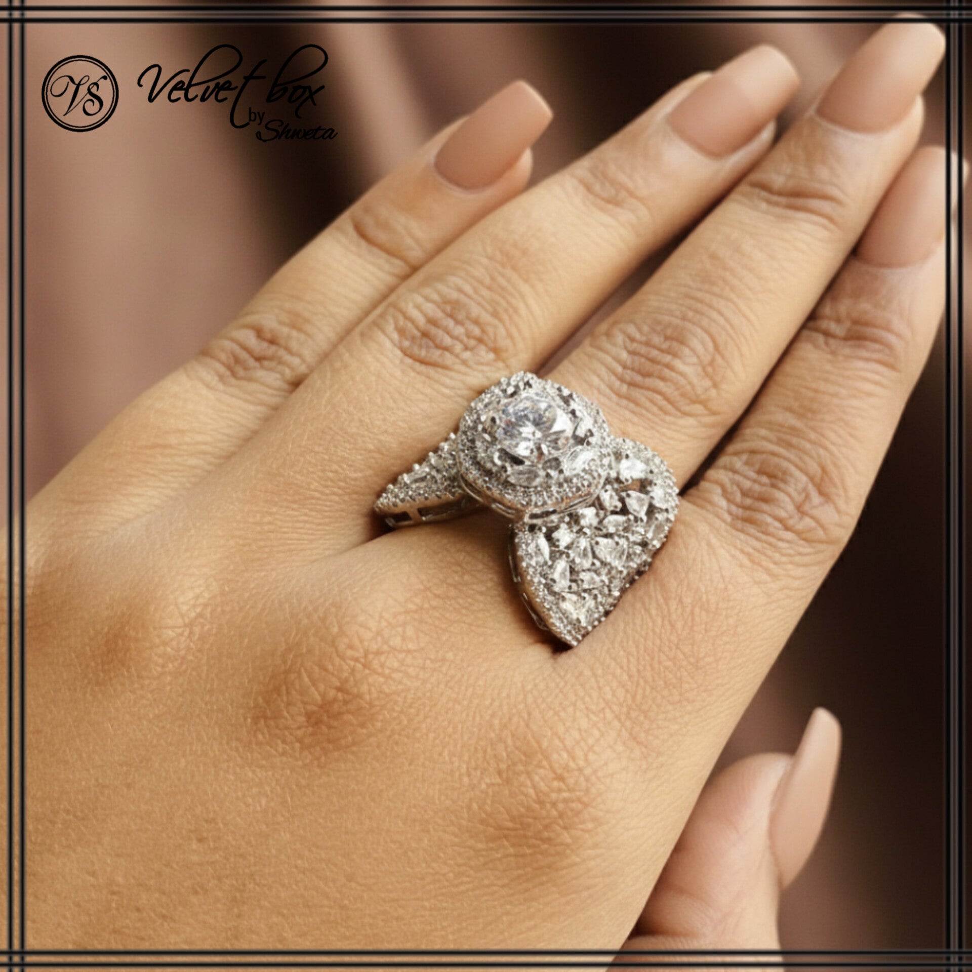 Ad Levi  ring adjustable