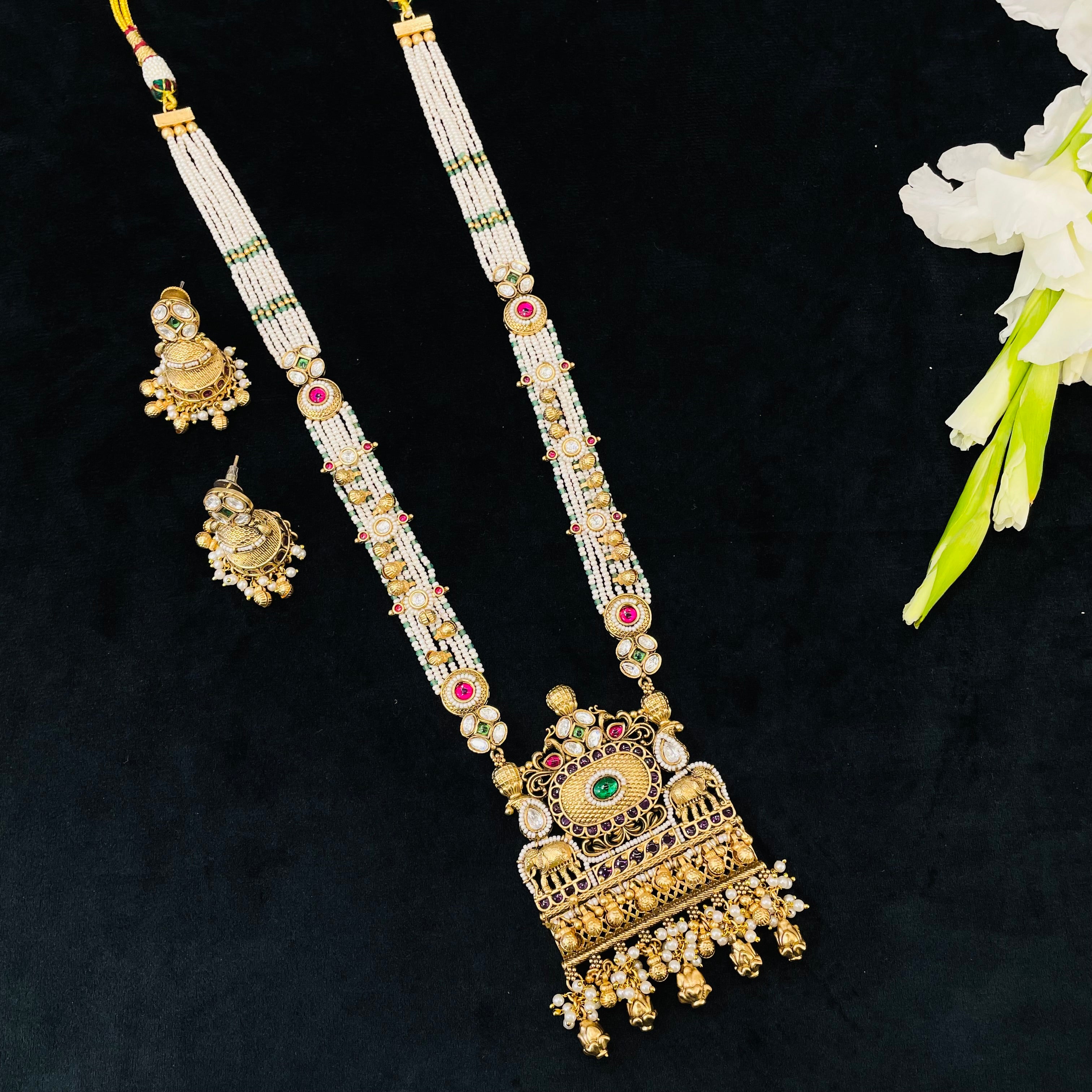 Nayaab Meena Long Neckpiece