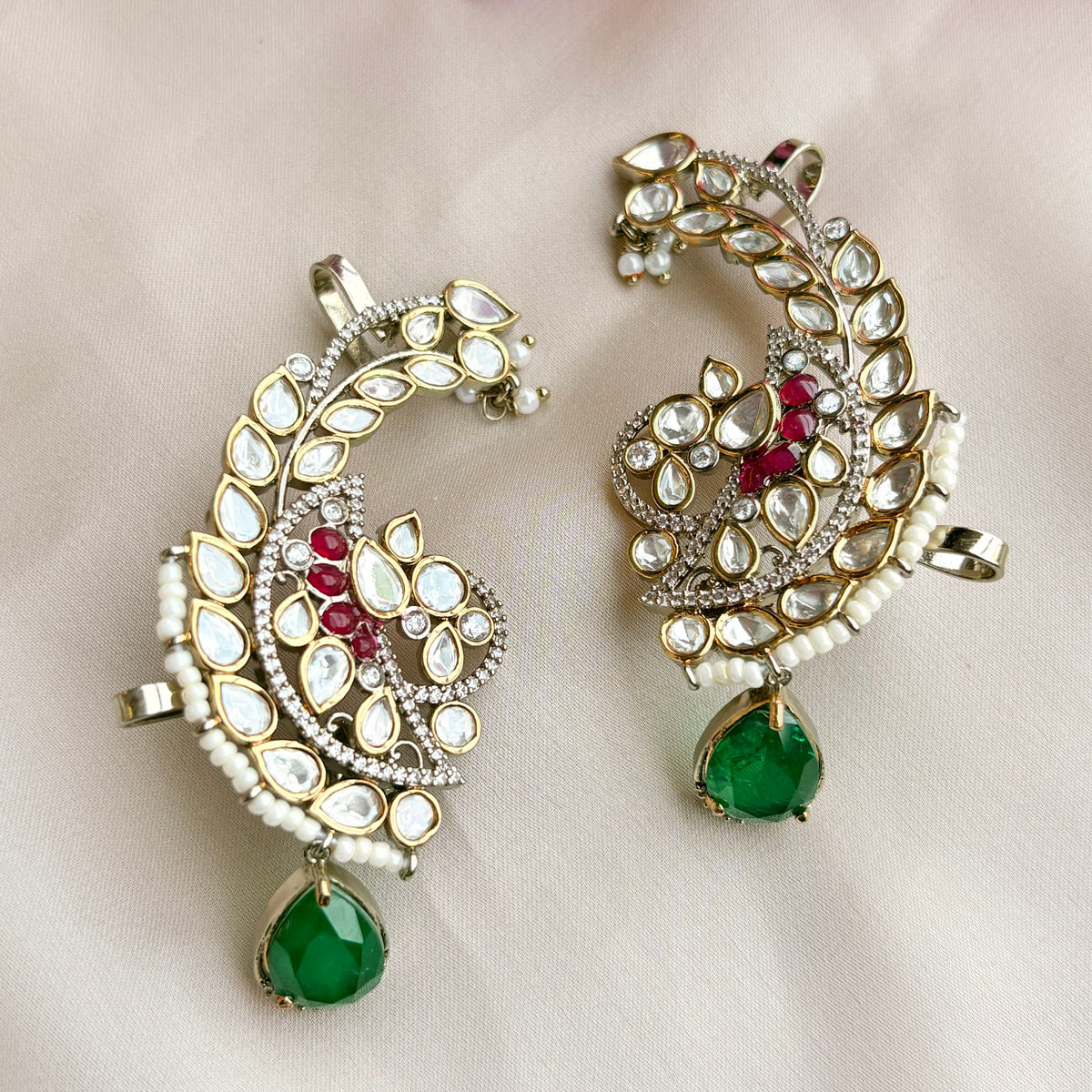 Meherza Emerald Earcuff