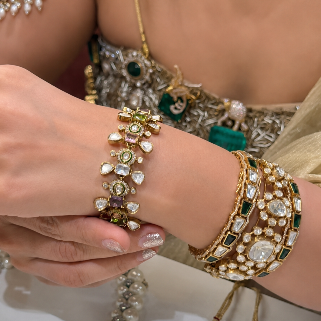 Nayaab Karishma bracelet
