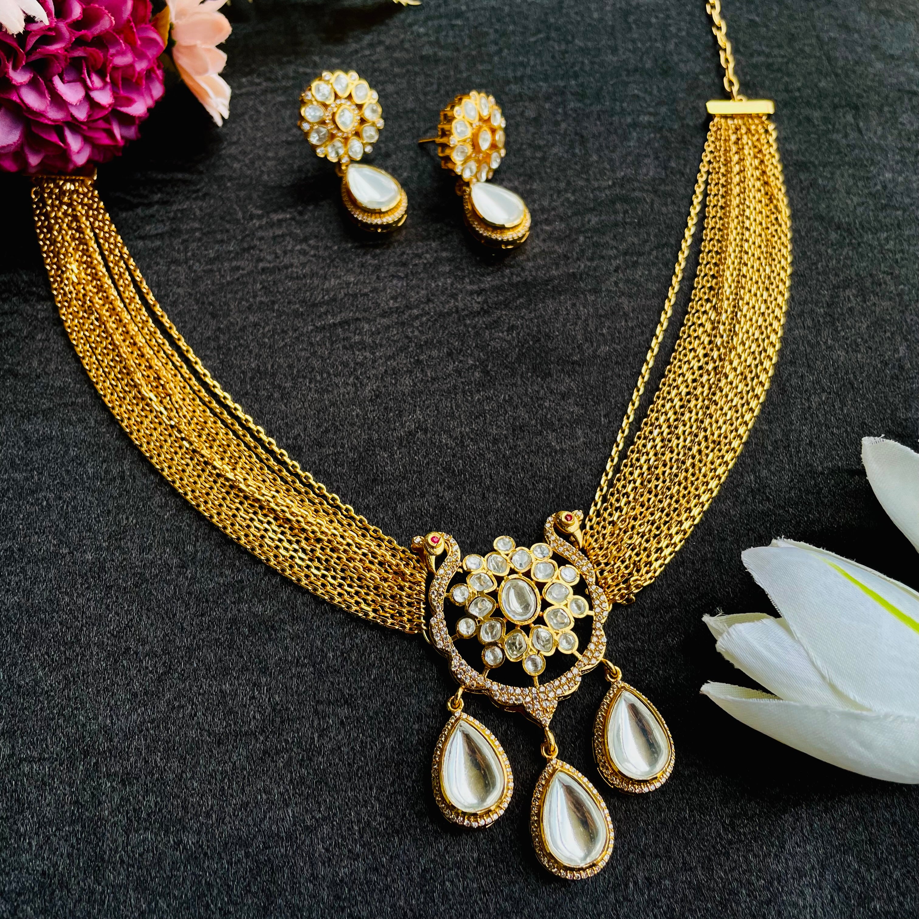 Nayaab Ahana Polki Neckpiece