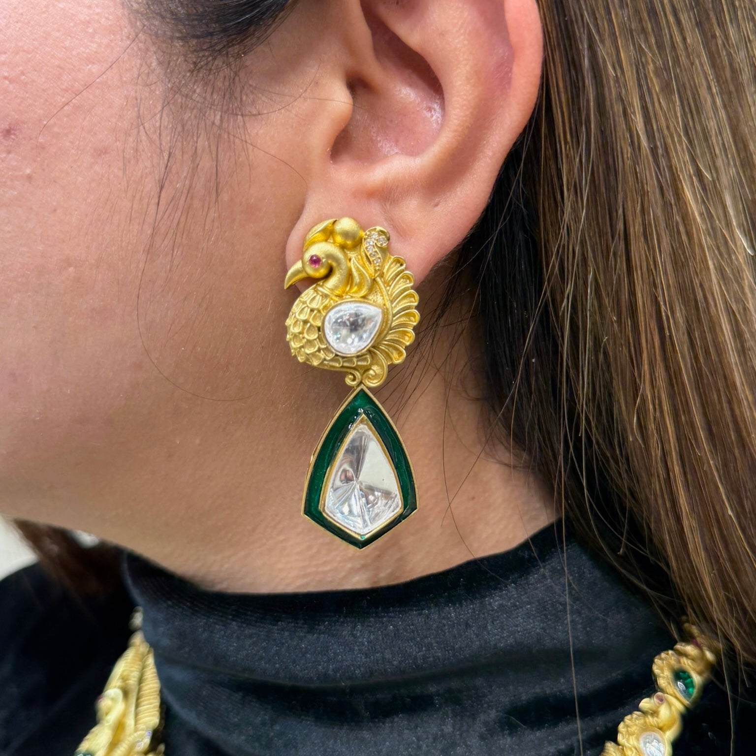 Nayaab ziya Neckpiece