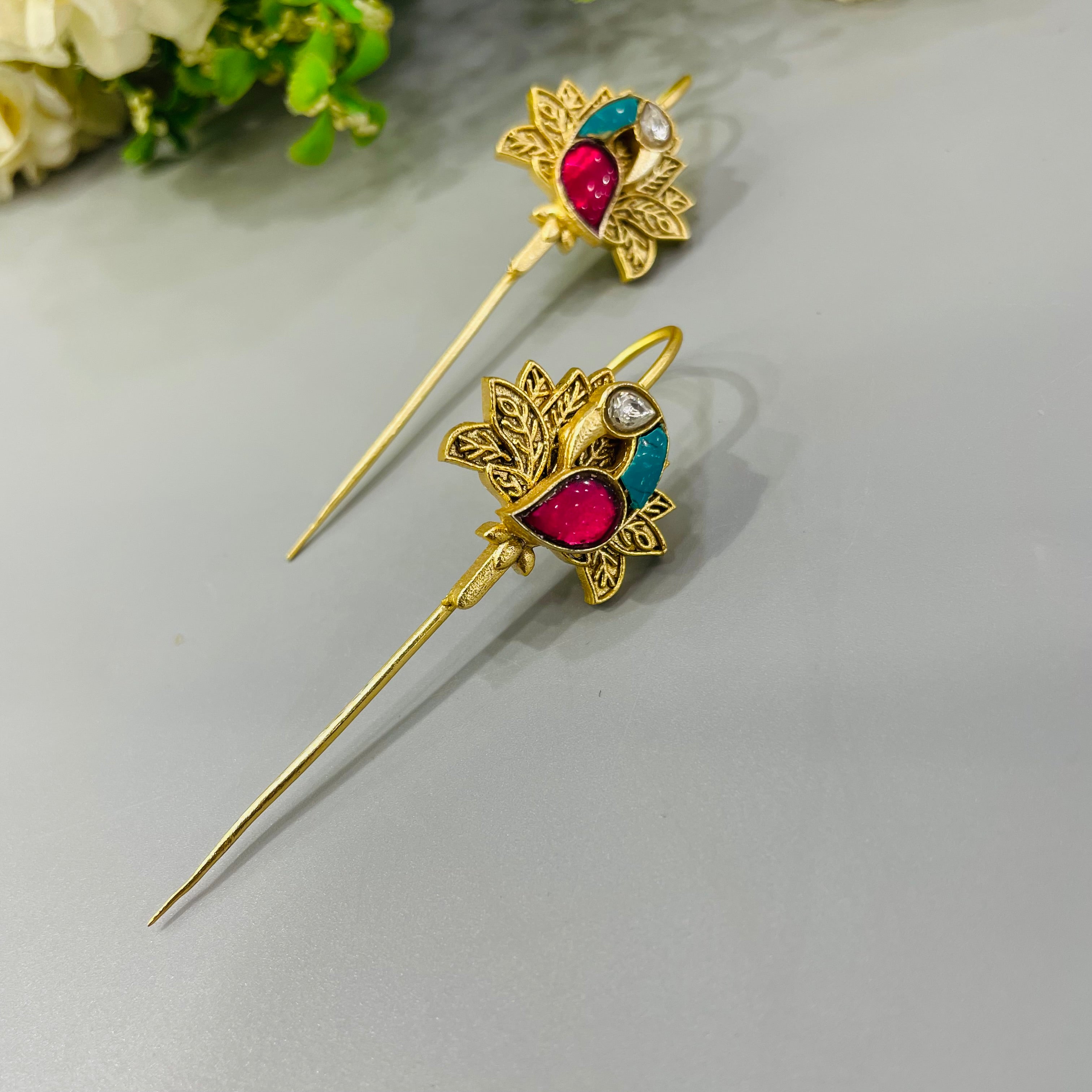 Nayaab Meera ear cuff