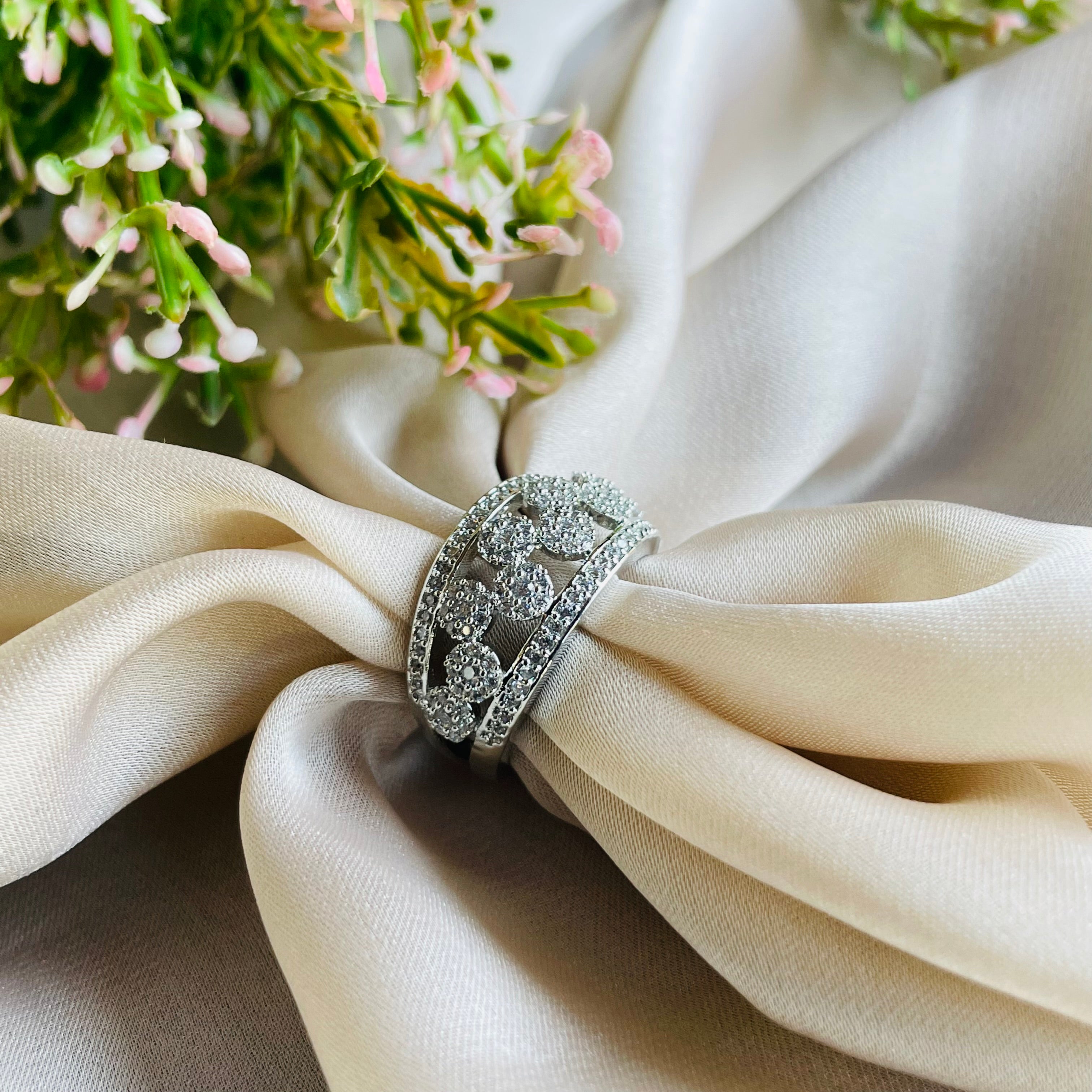 Ad Jessie  ring adjustable