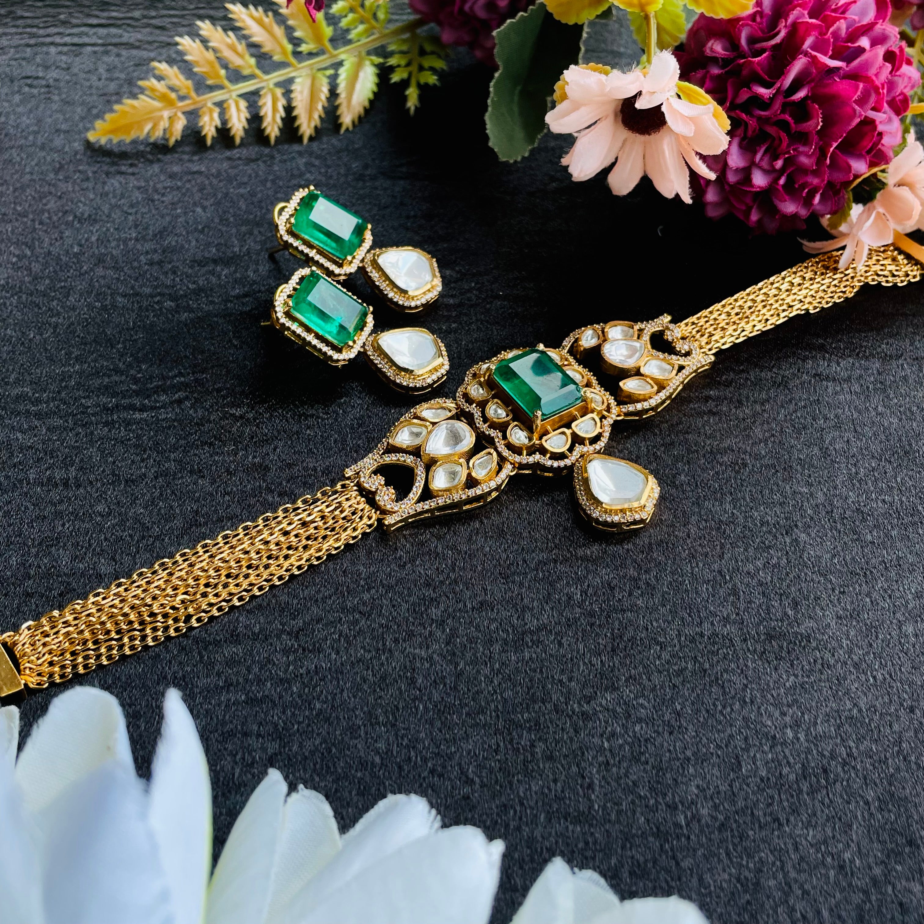 Nayaab Alka Polki Choker