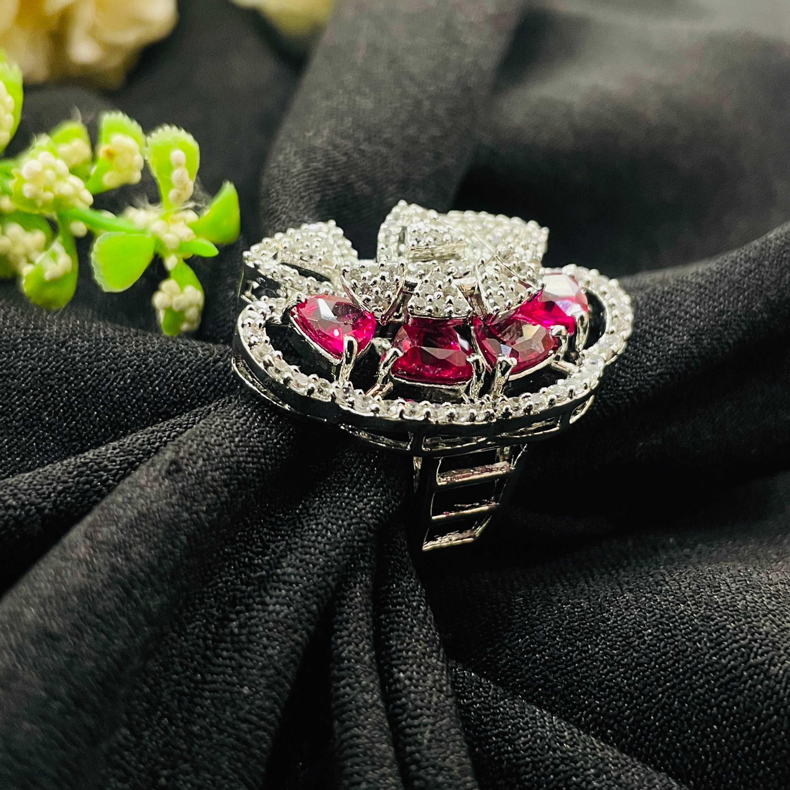 VS Sterling Silver Cocktail Ring 231 12G