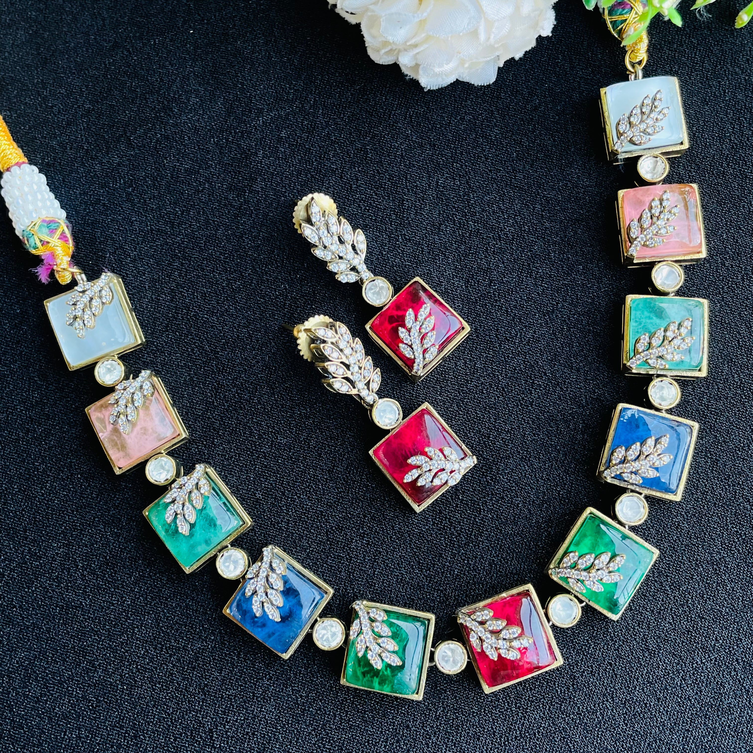 Nayaab deepa polki neckpiece