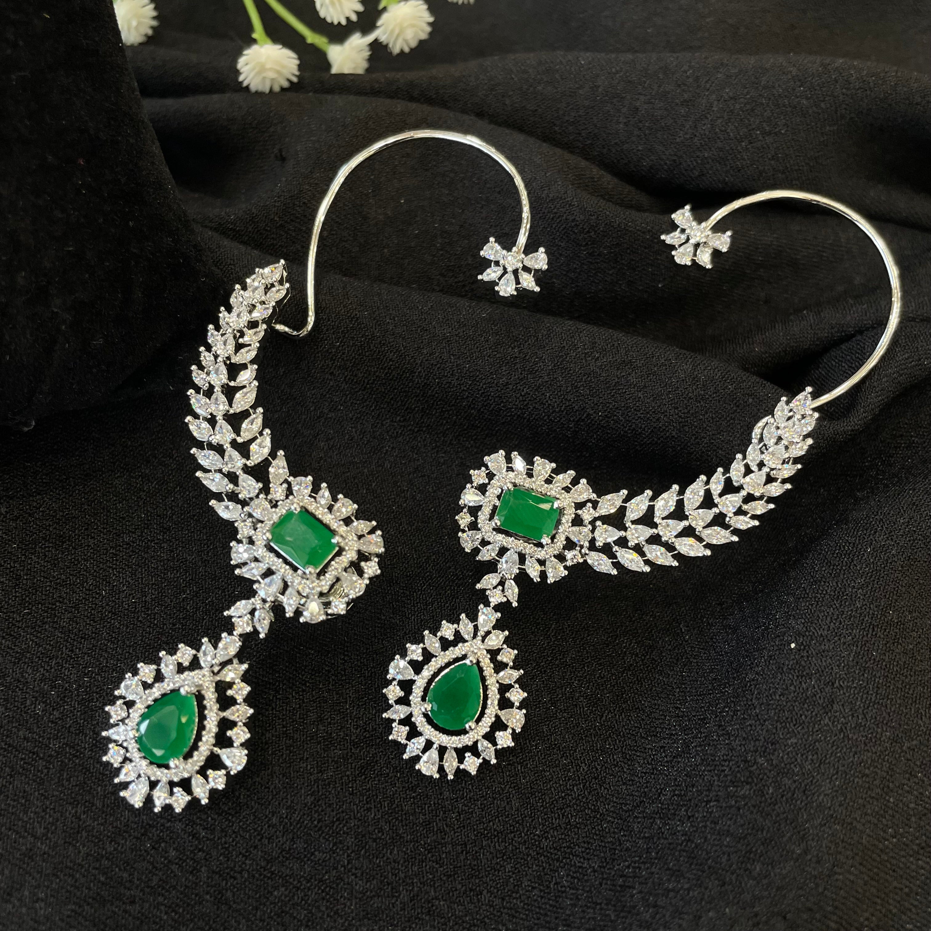 Gulnaar Earcuff