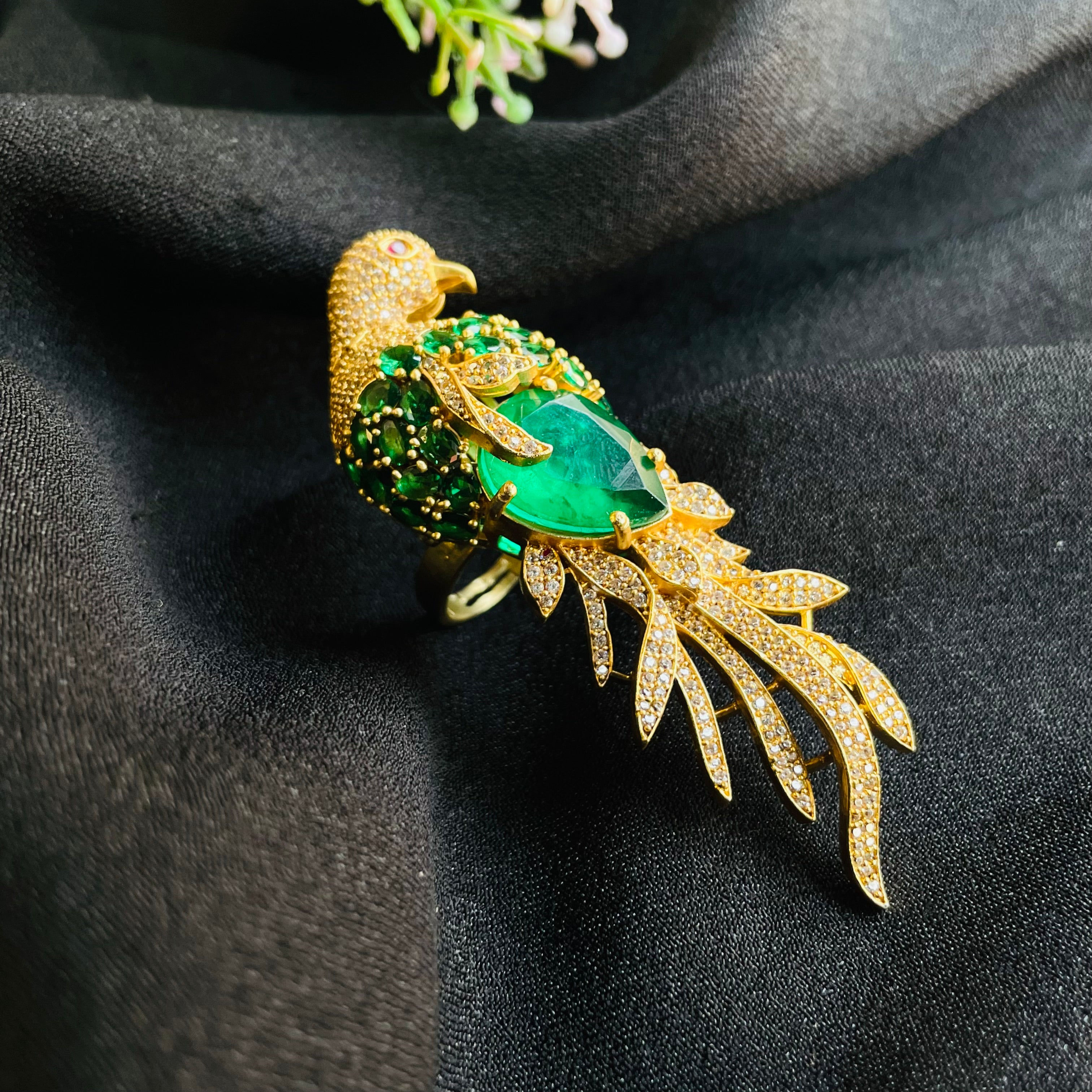 Nayaab Diva Ring adjustable