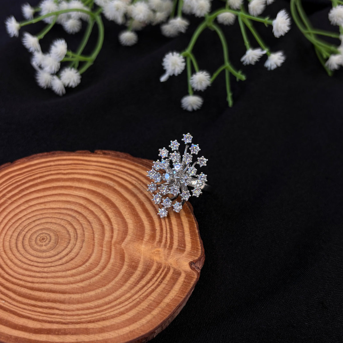 Vanya Ring