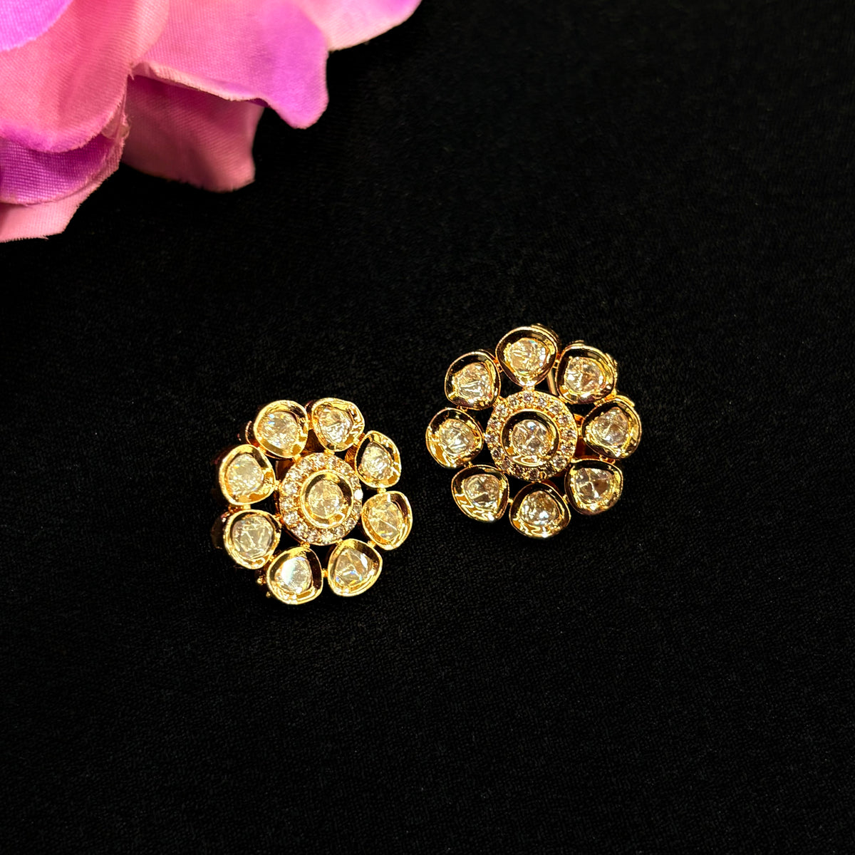 Ruhani Noor Earrings