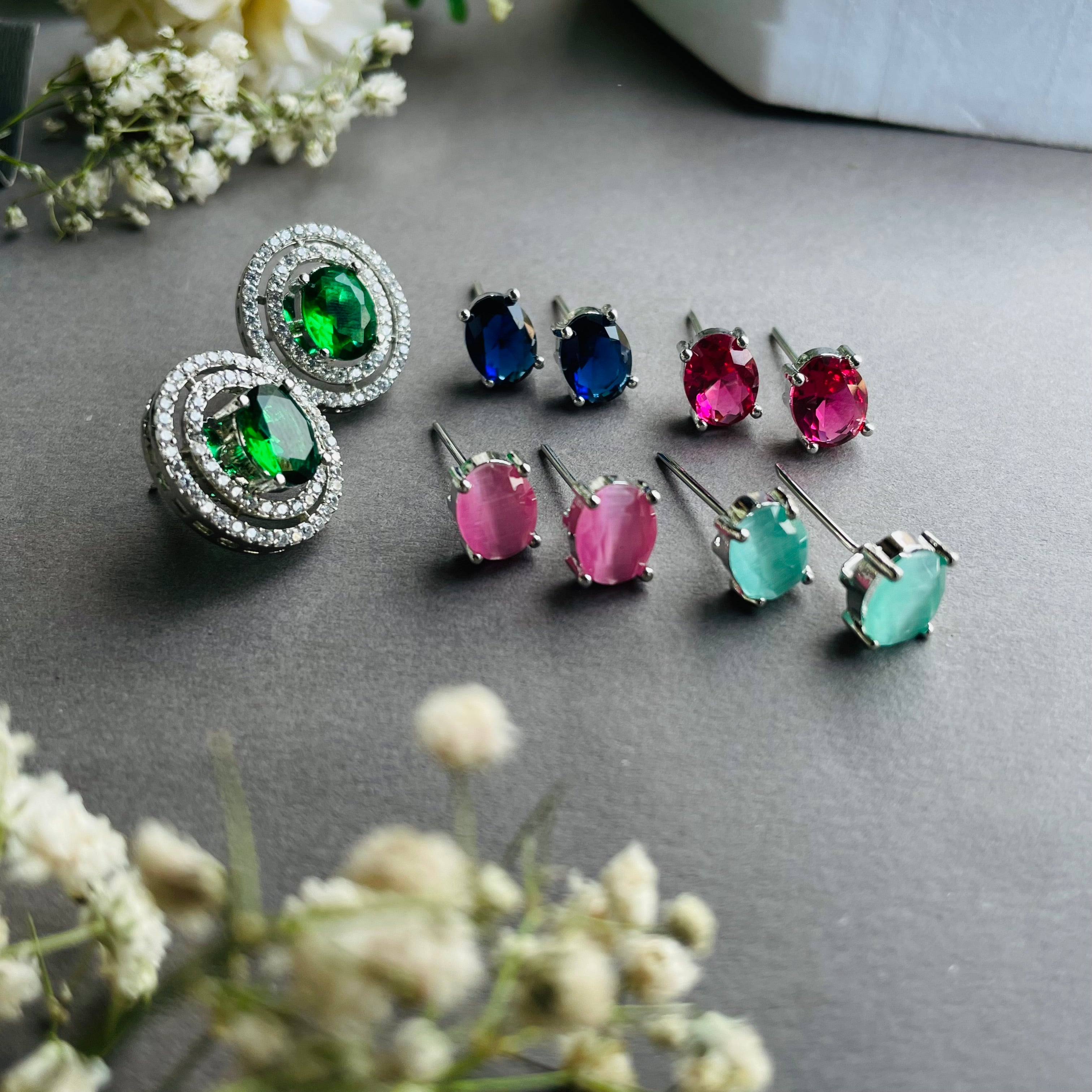 Ad Elaine studs colour changeable