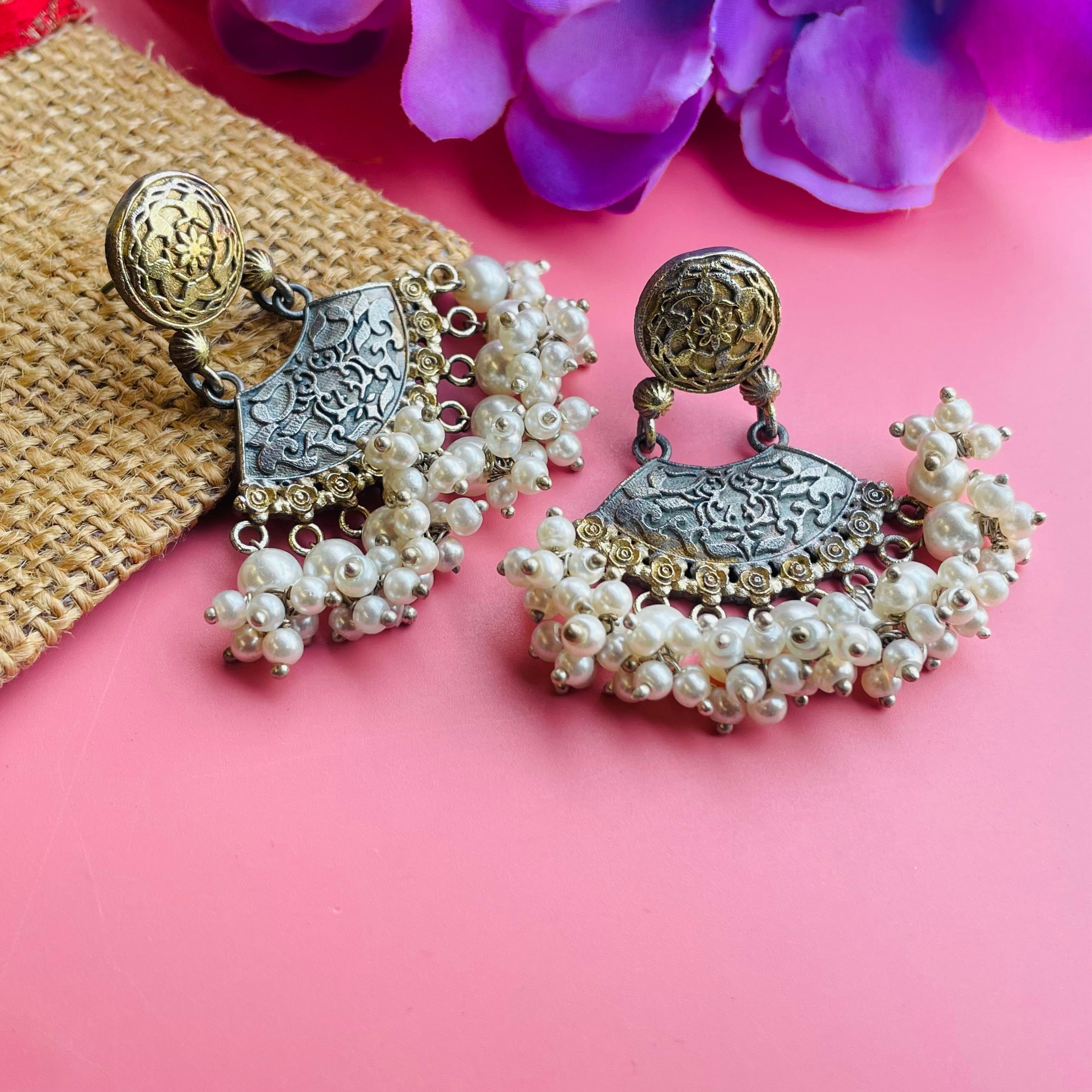 Inara Mahi neckpiece