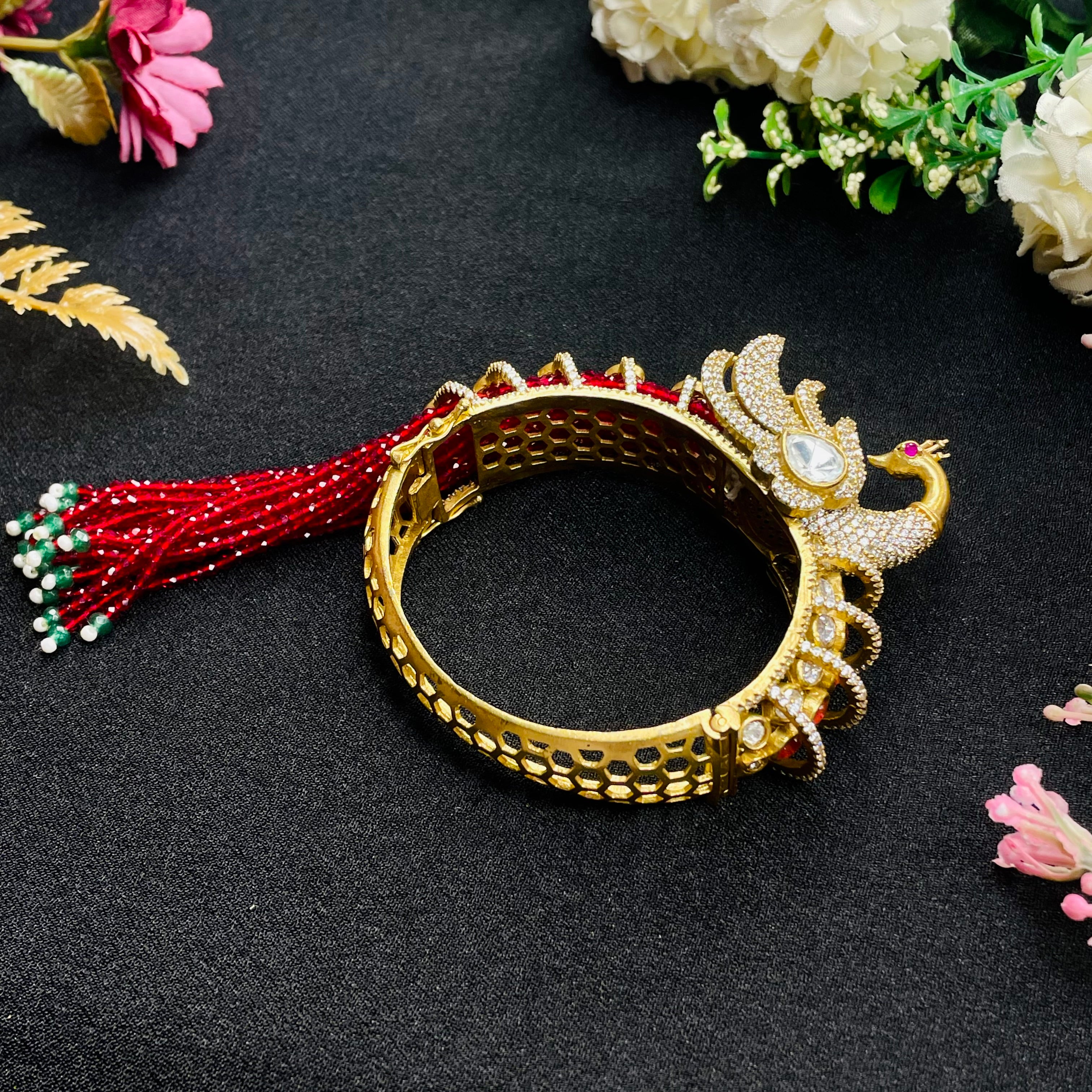 Nayaab Peacock Bangle