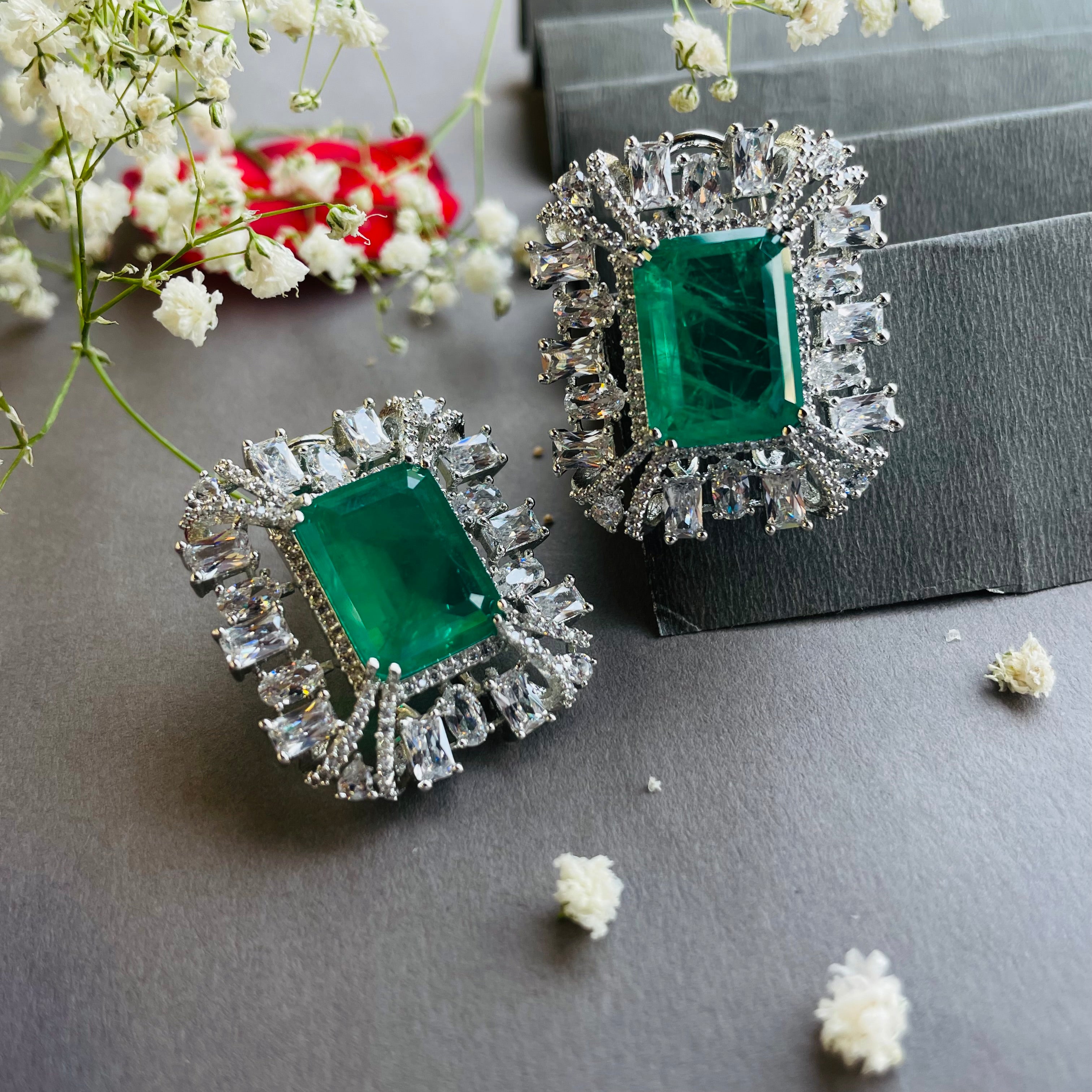 Ad Mahira earrings