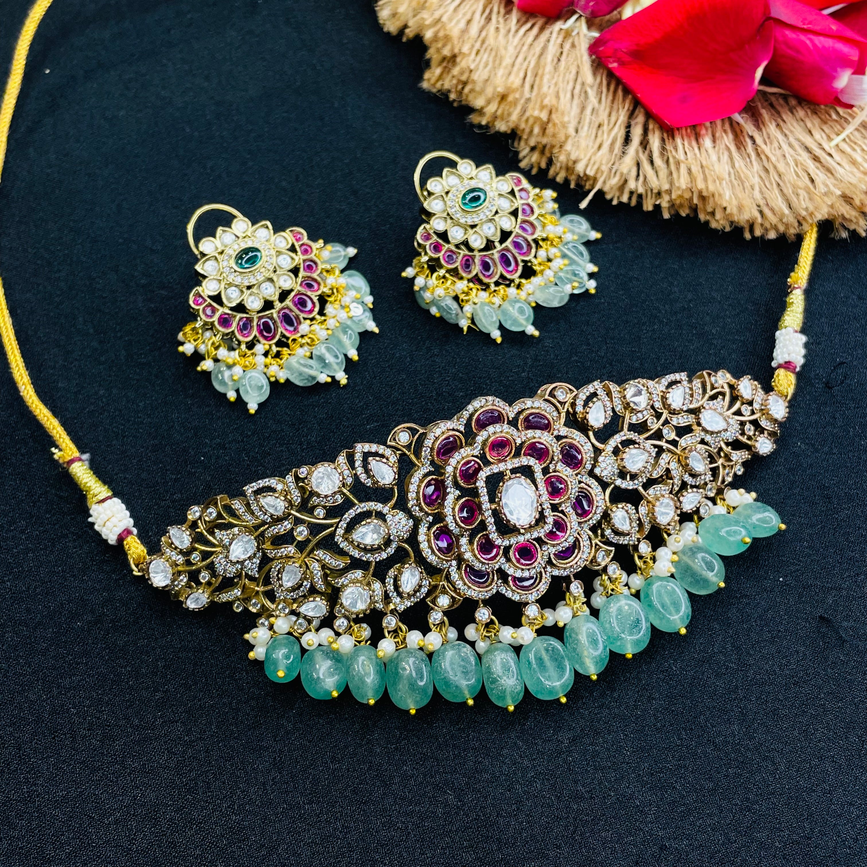Nayaab Anvika Choker
