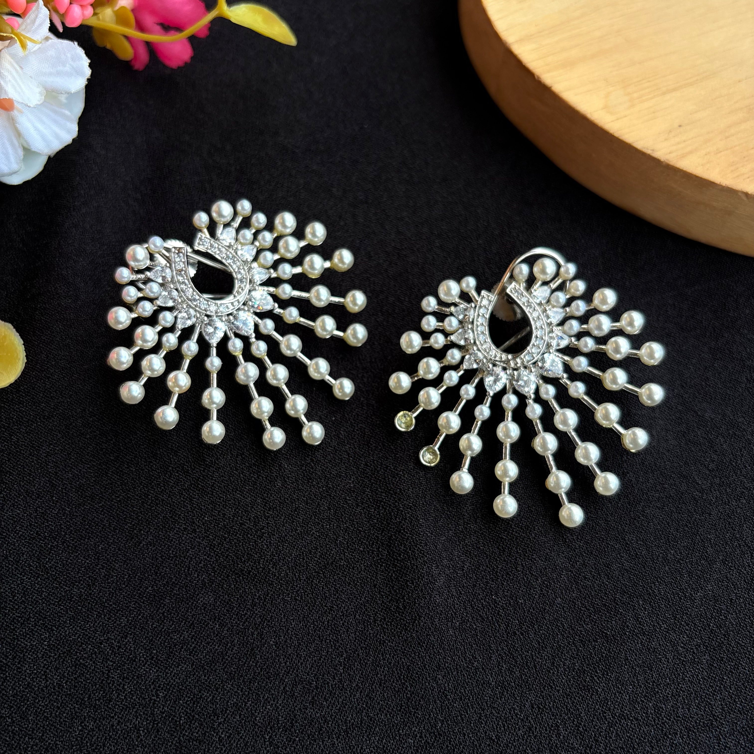 Ad Elara Earrings