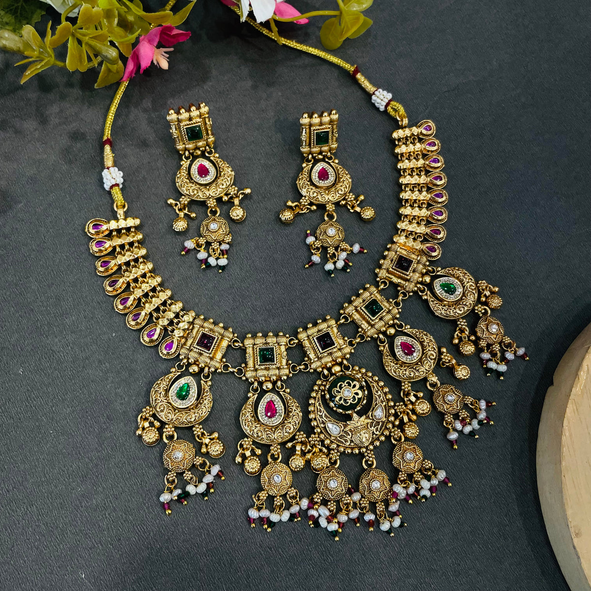 Rajeshwari Neckpiece