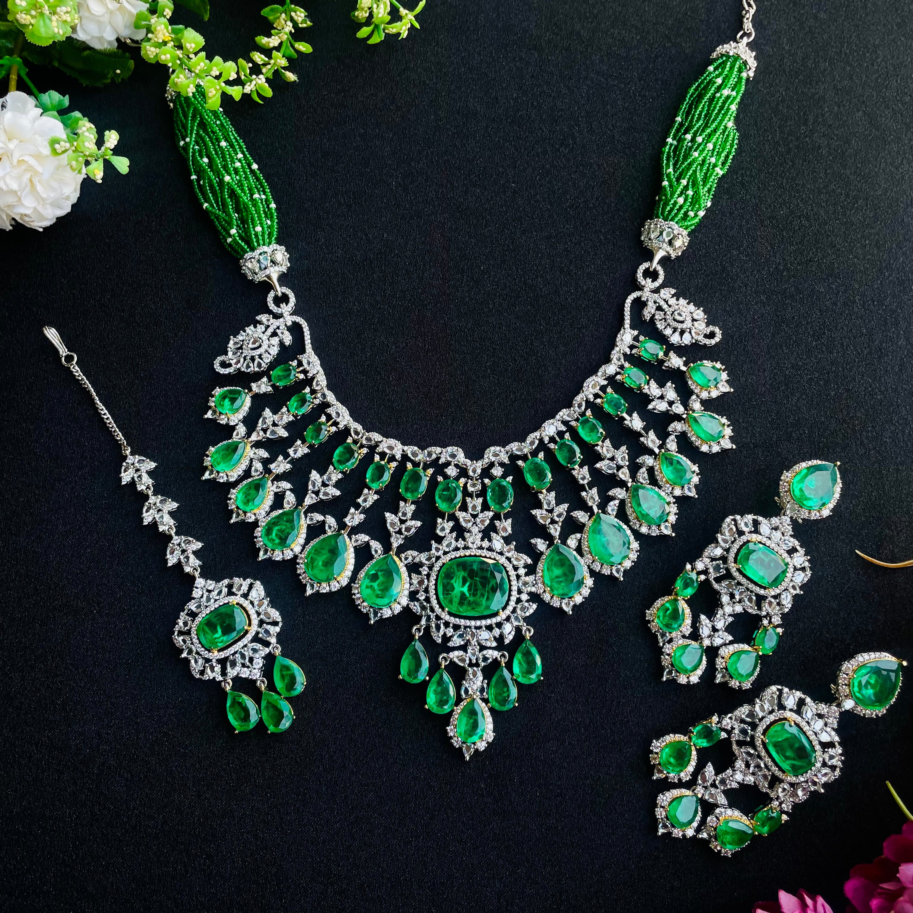 Ad Jesica Neckpiece