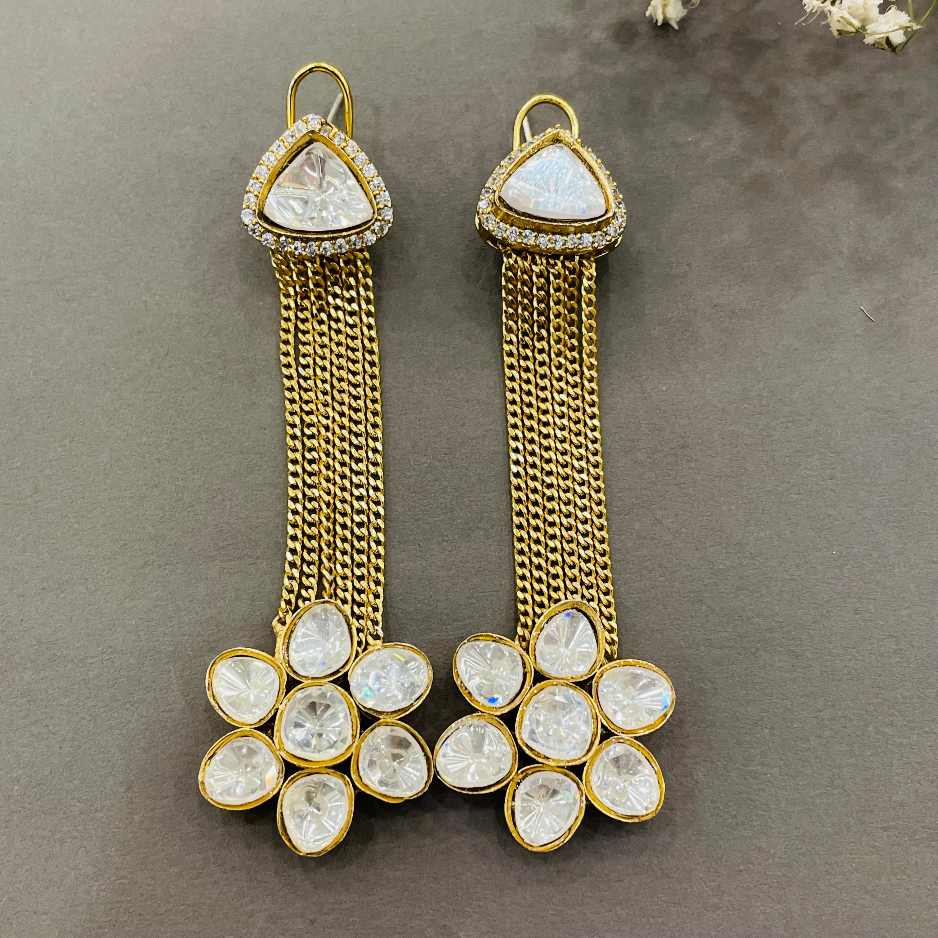 Nayaab Aisha earrings gold