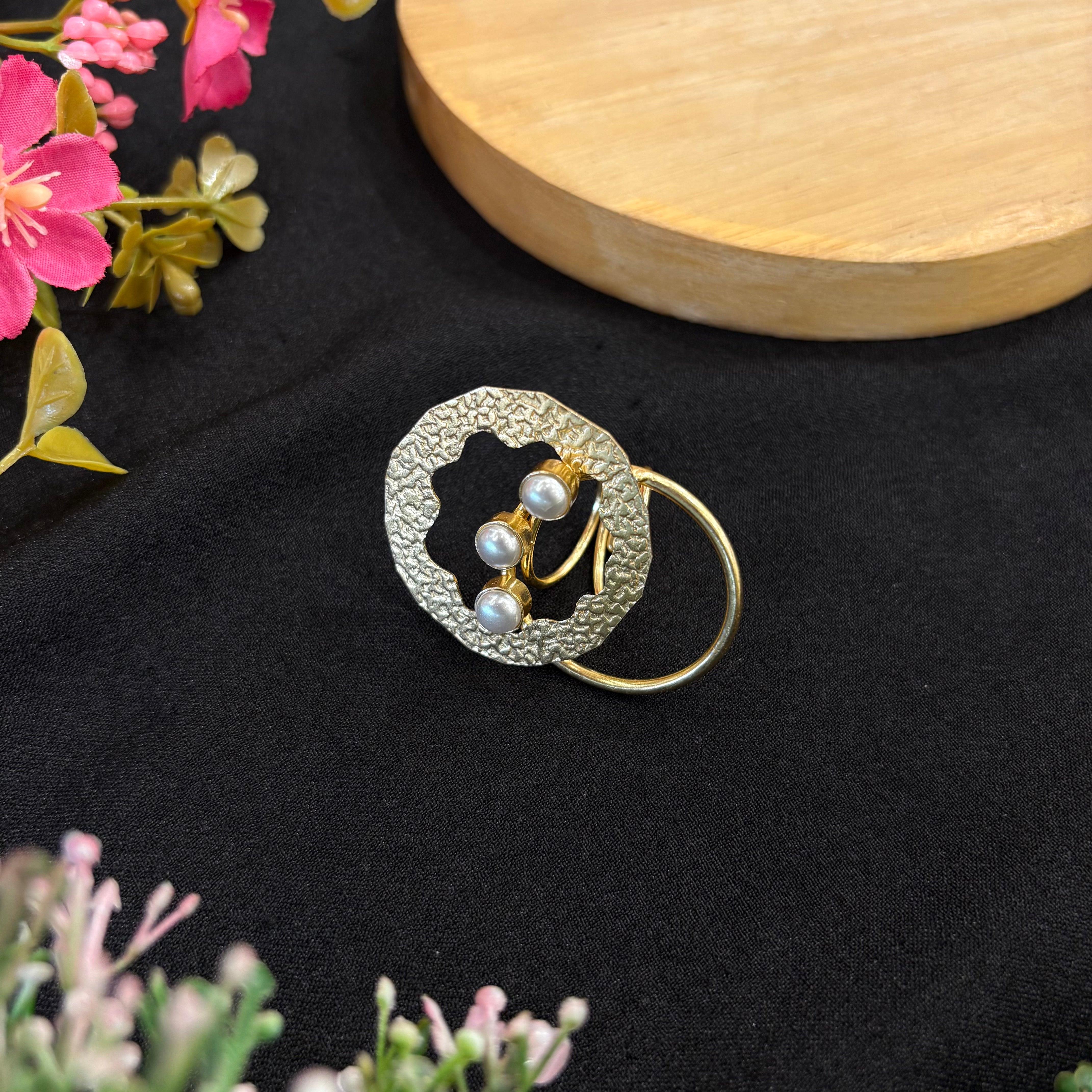 Aurelia Pearl Orbit Ring